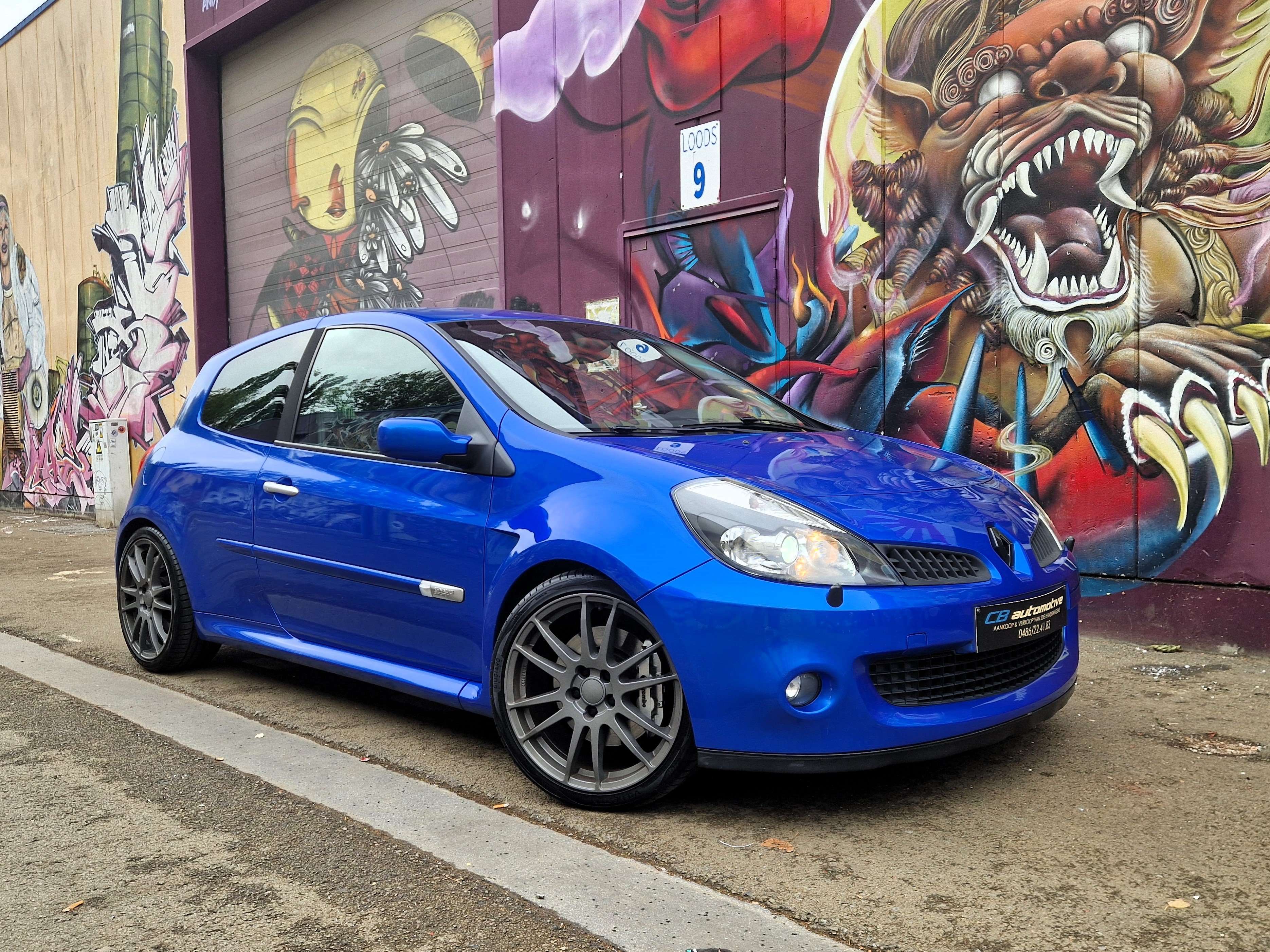 Renault Clio Clio 2.0i 16v Sport