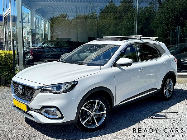 MG HS 1.5*FULL OPTION*PANO*ATT-REMORQUE*CAM 360*GARANTIE