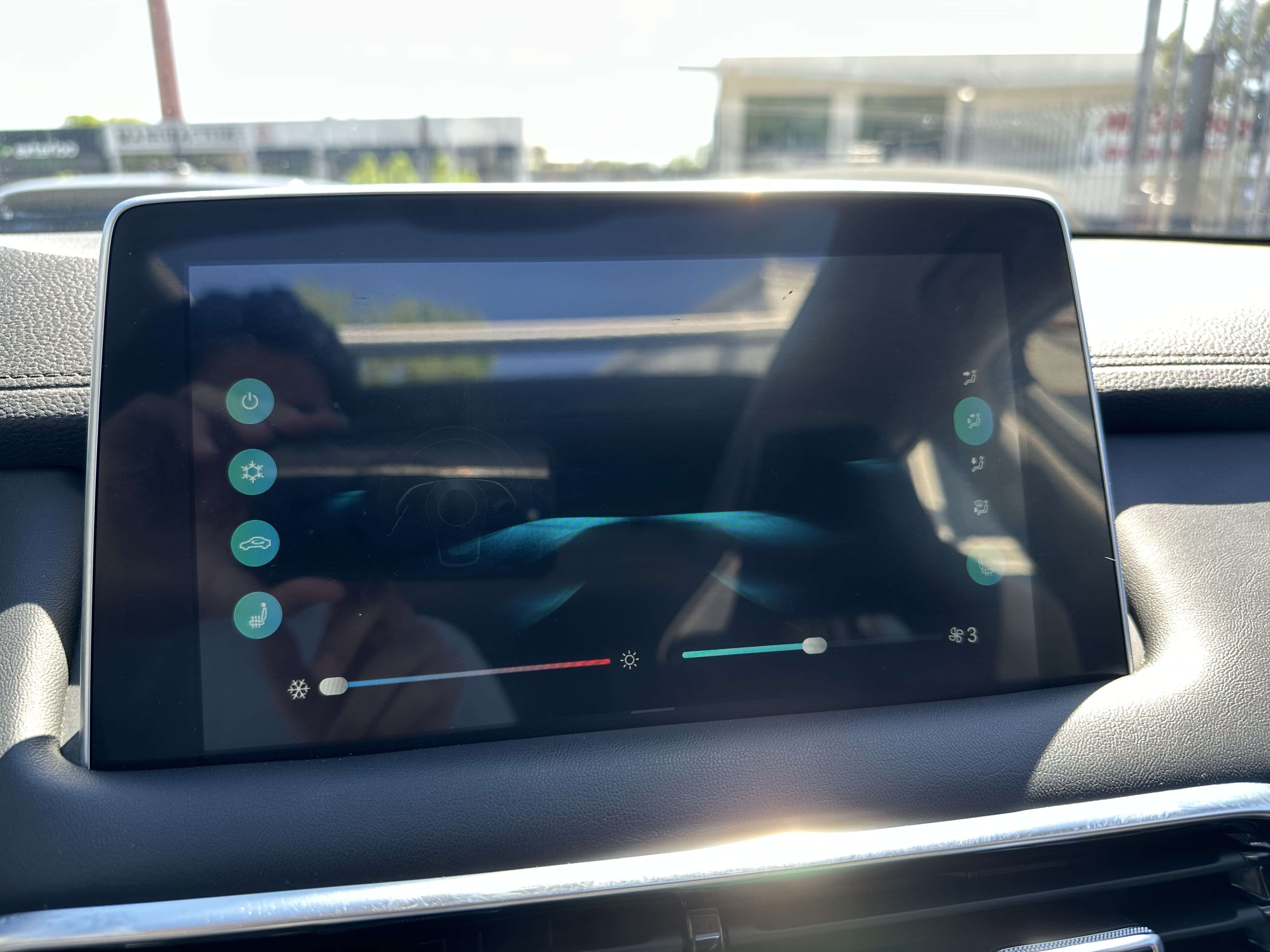 MG HS 1.5*FULL OPTION*PANO*ATT-REMORQUE*CAM 360*GARANTIE