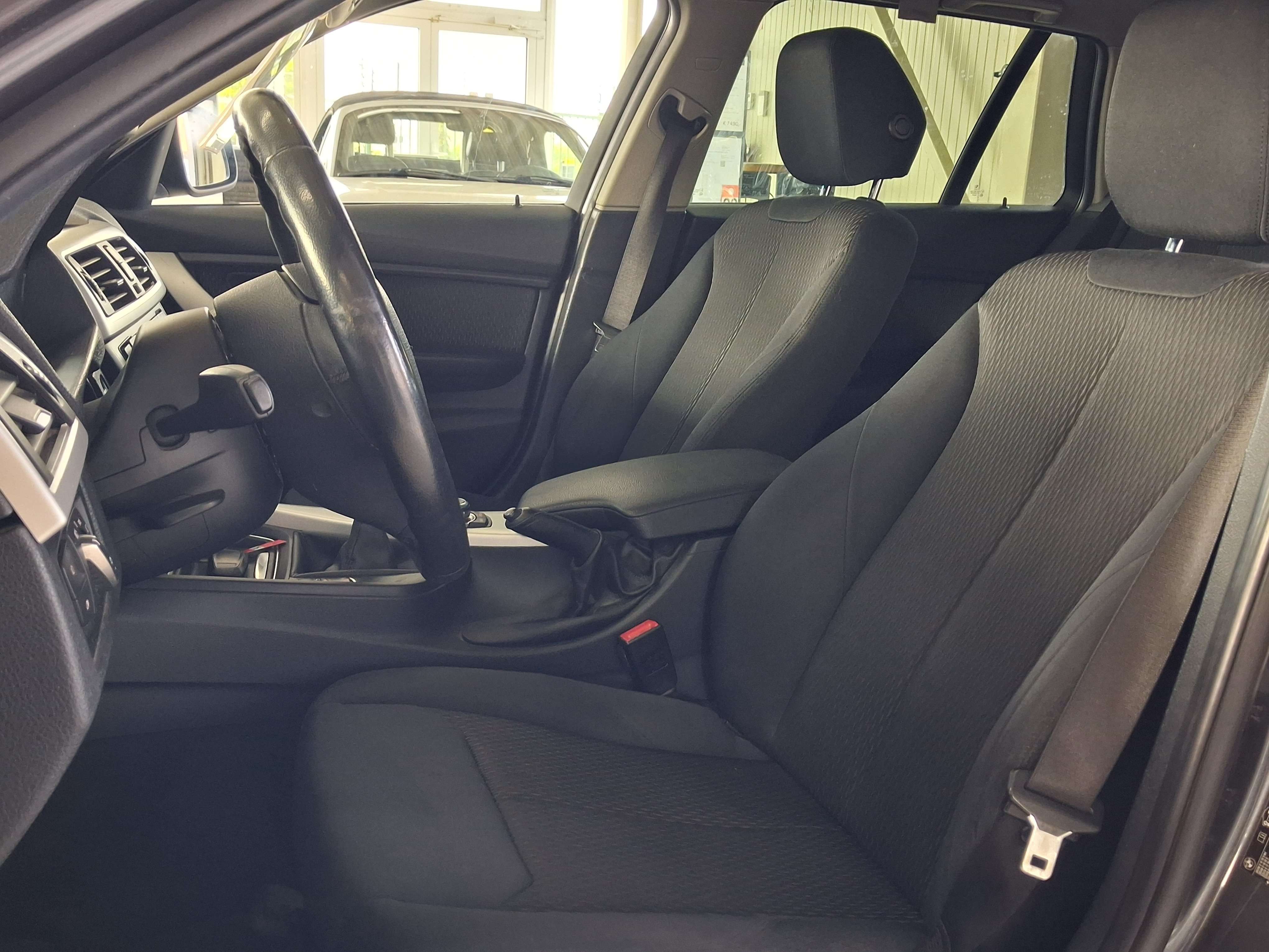BMW 316 Touring 316 d / EXPORT / NO CONTROL / NO GARANTIE