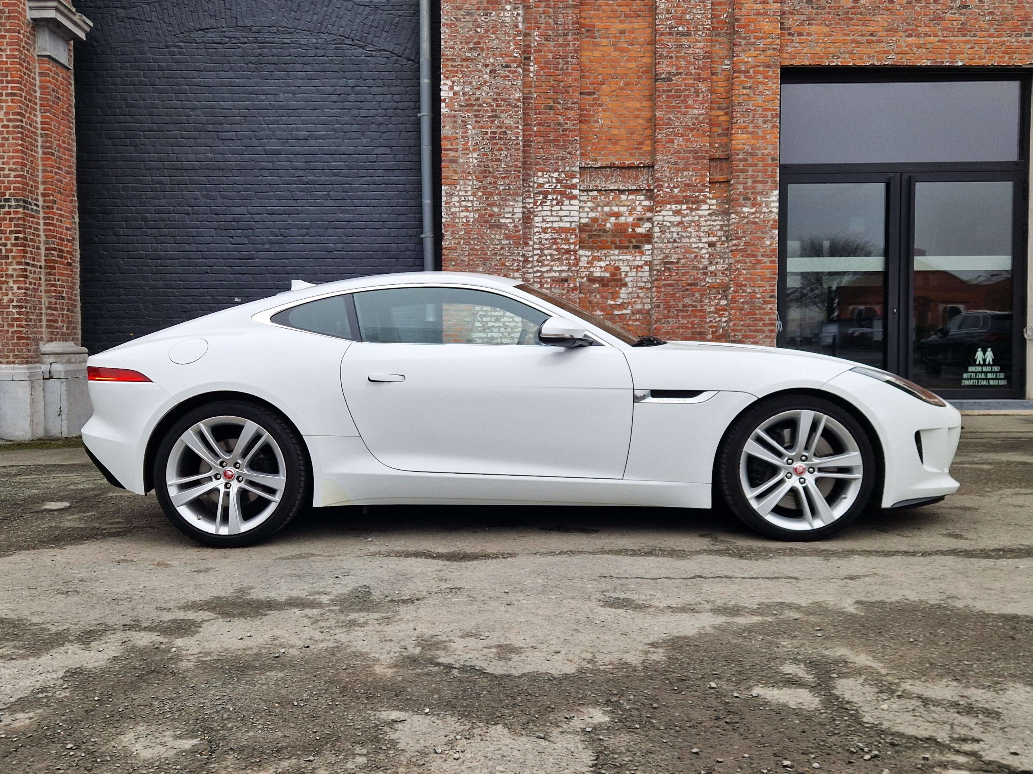 Jaguar F-Type Coupé 3.0 V6 S