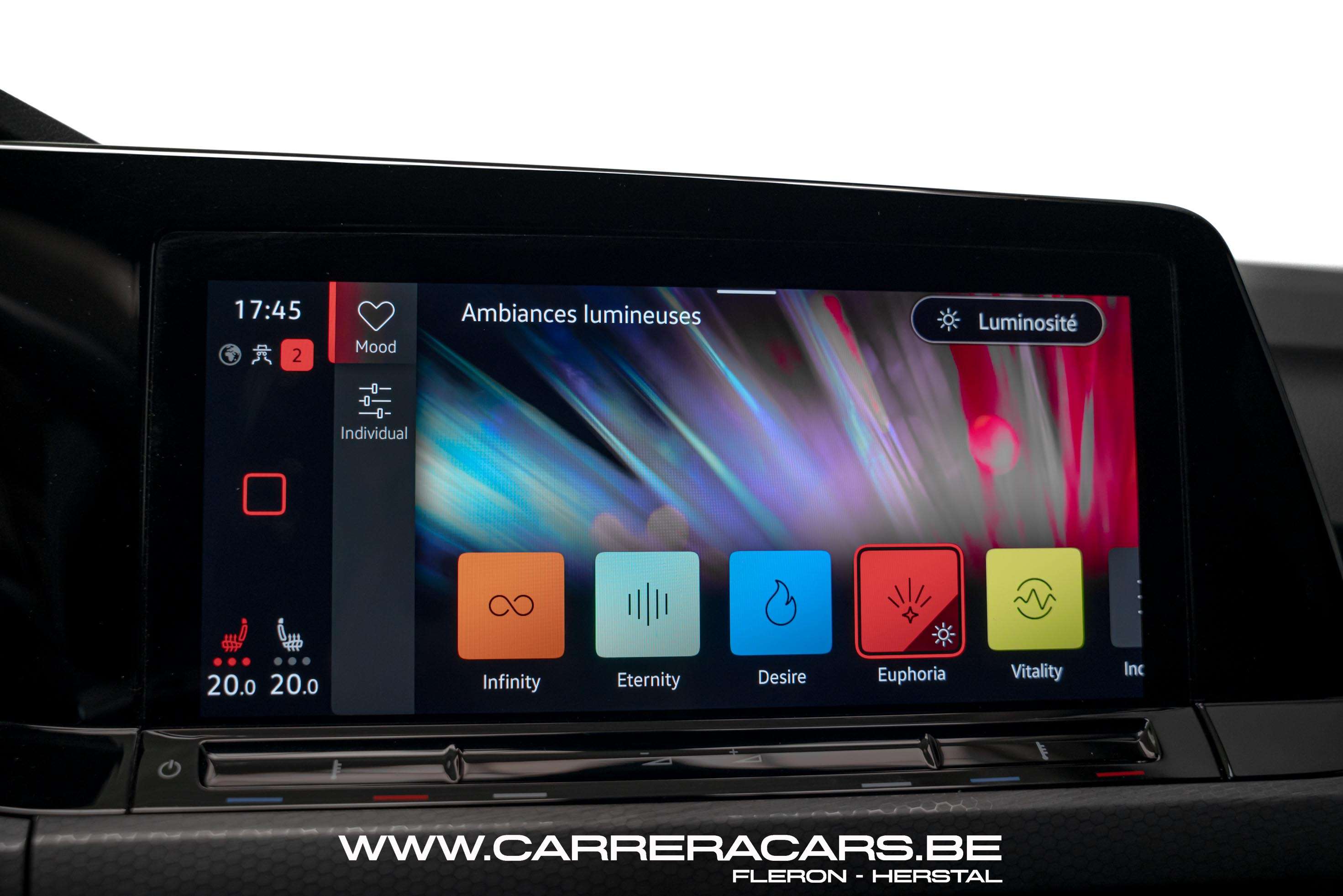 Volkswagen Golf GTI VIII 2.0 TSI*|NEW*NAVI*MANUELLE*KEYLESS*CARPLAY*WINTER PACK*CRUISE ADAPTATIF*CLARK PLAID*GARANTIE*|