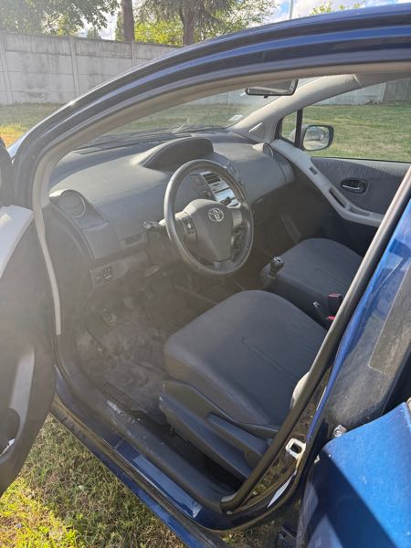 Toyota Yaris III (3) 90 D-4D ACTIVE 5P