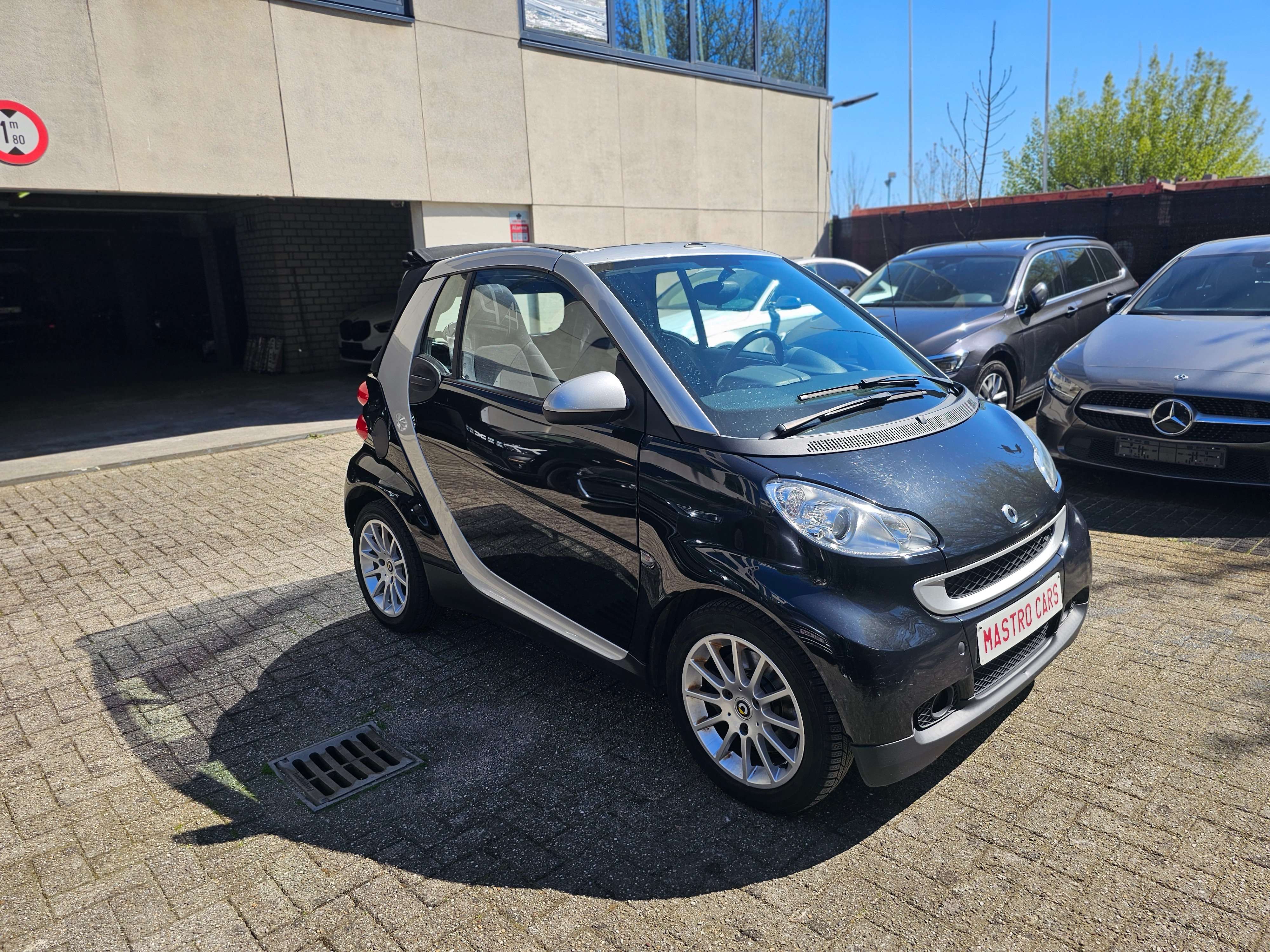 smart forTwo Cabrio 1.0i Mhd Pure Softouch