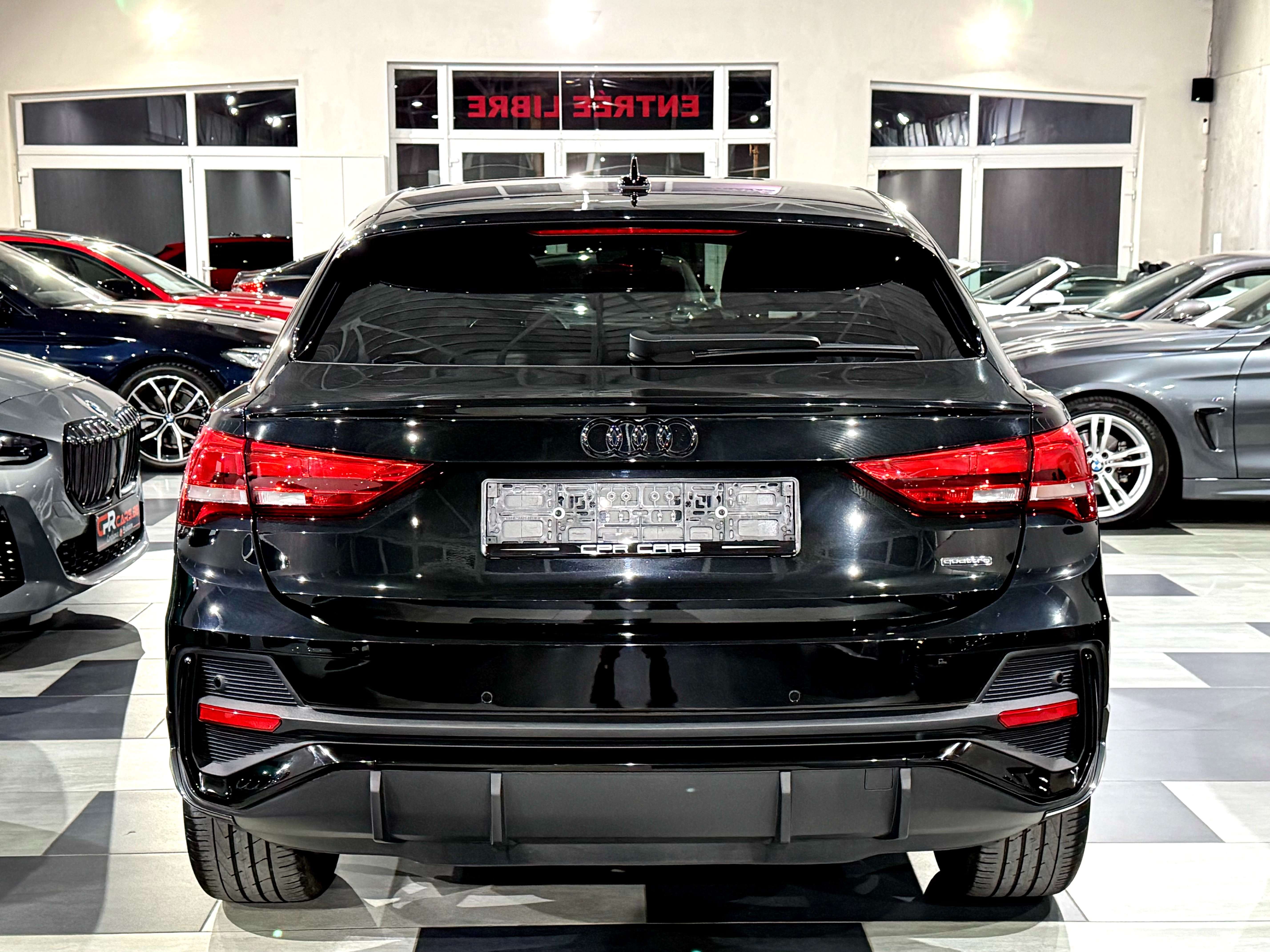 Audi Q3 Sportback 40 TFSI Quattro S line 1e Main Etat Neuf