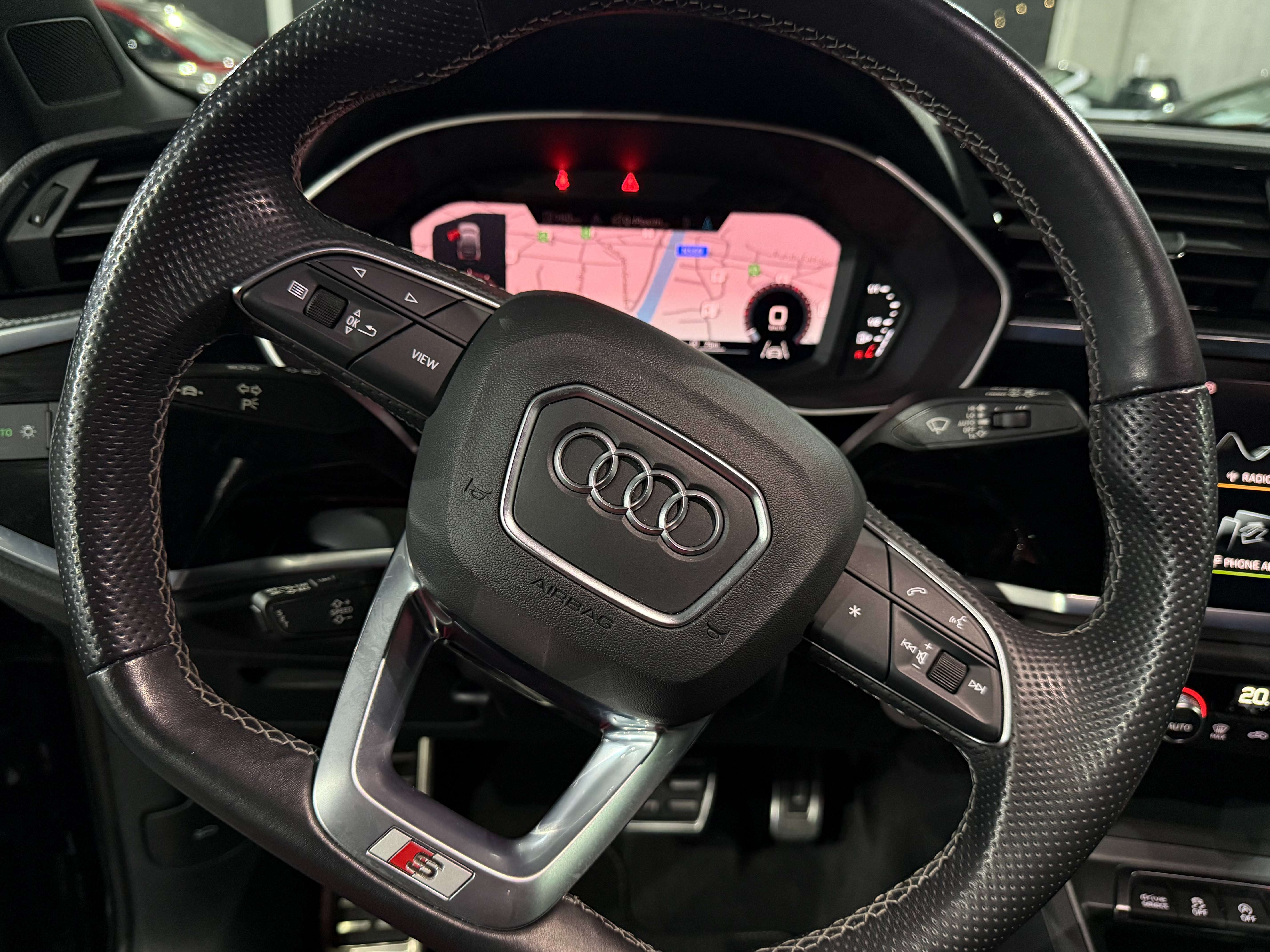 Audi Q3 Sportback 40 TFSI Quattro S line 1e Main Etat Neuf