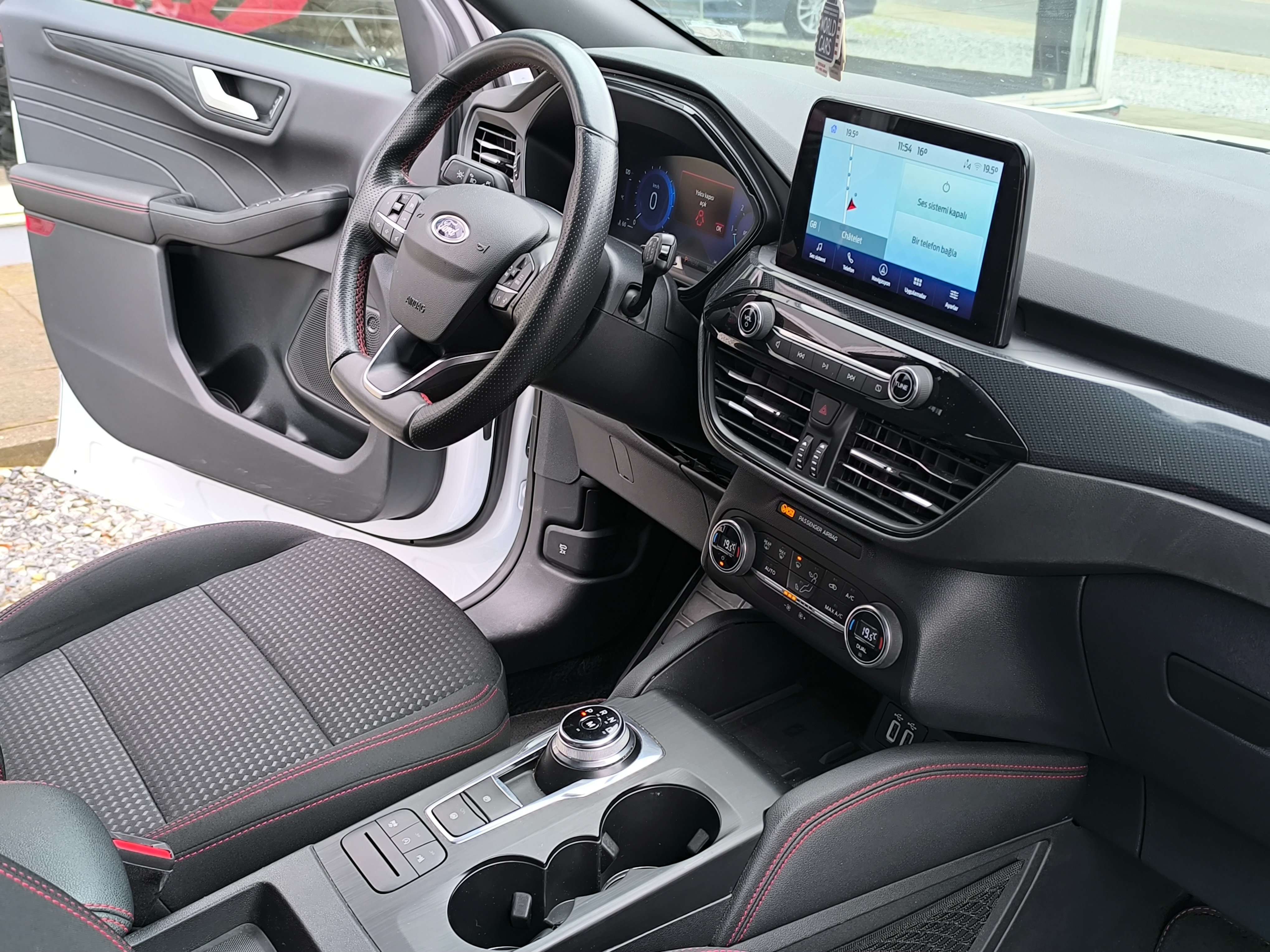 Ford Kuga Kuga 1.5 TDCi EB FWD ST-Line X (EU6d)