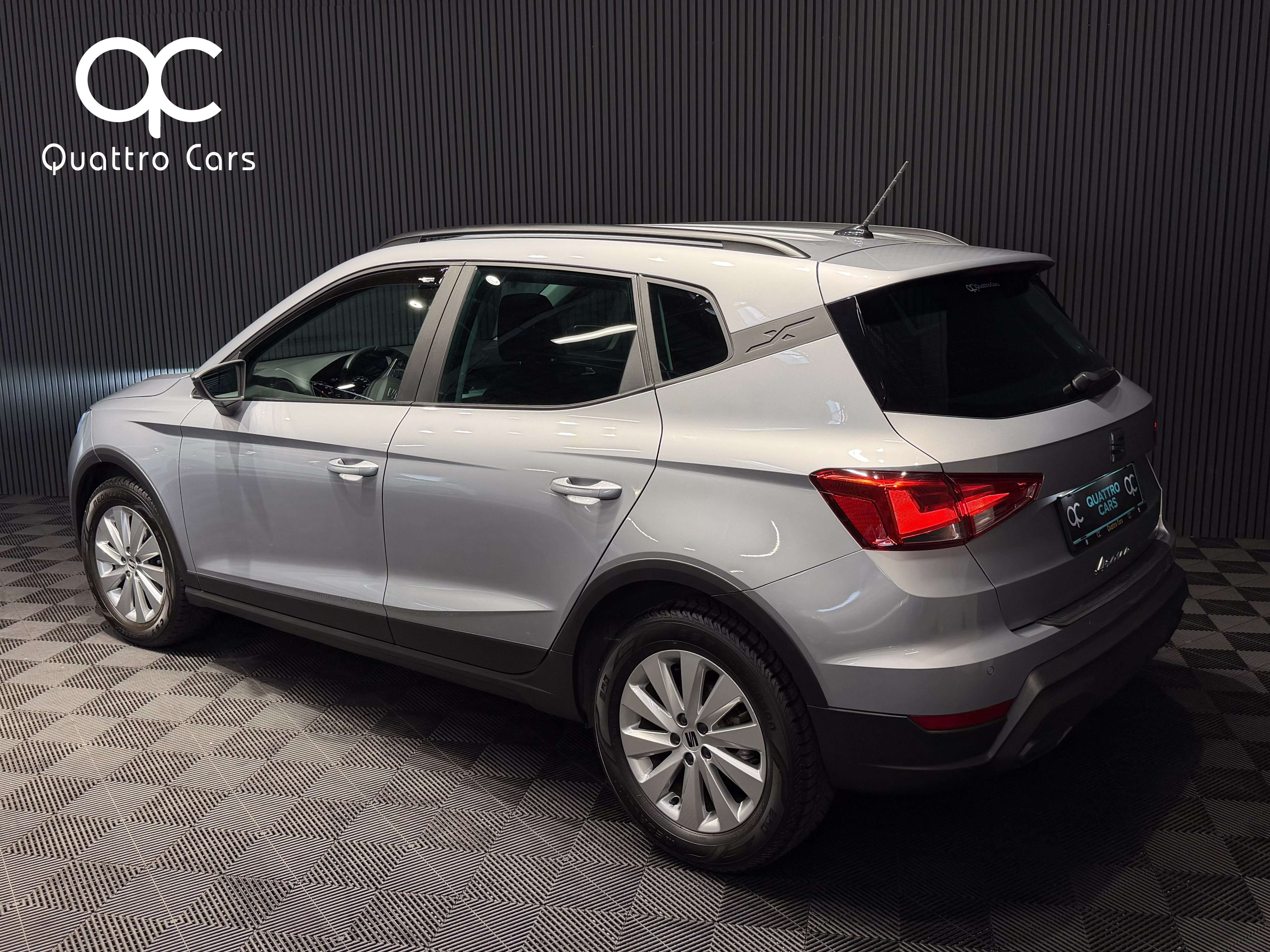SEAT Arona 1.0 TSI - Boite auto - Car play - Sièges chauffant