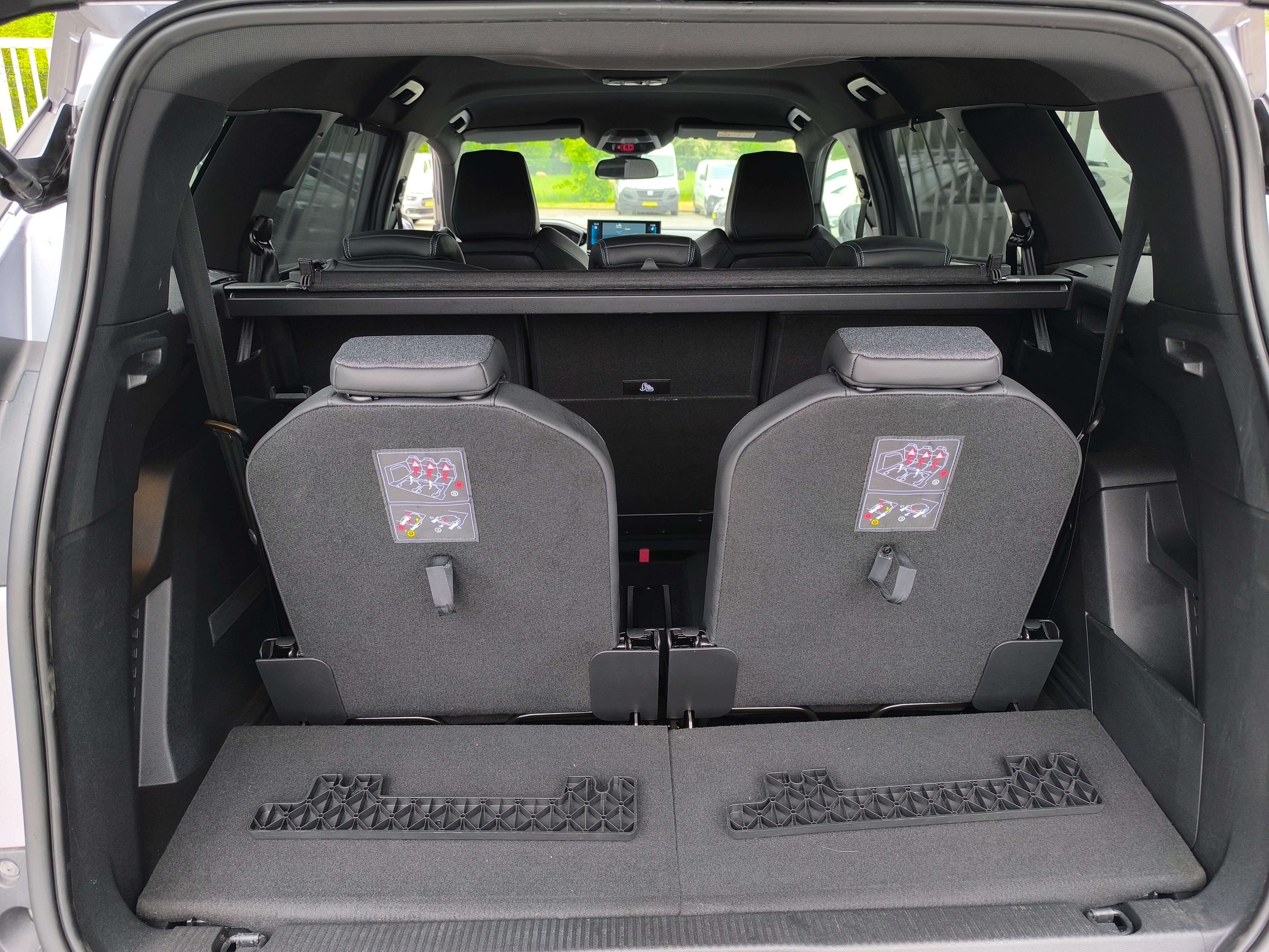 Peugeot 5008 1.2 ESSENCE Allure Pack CLIM GPS CAMERA 7 PLACES