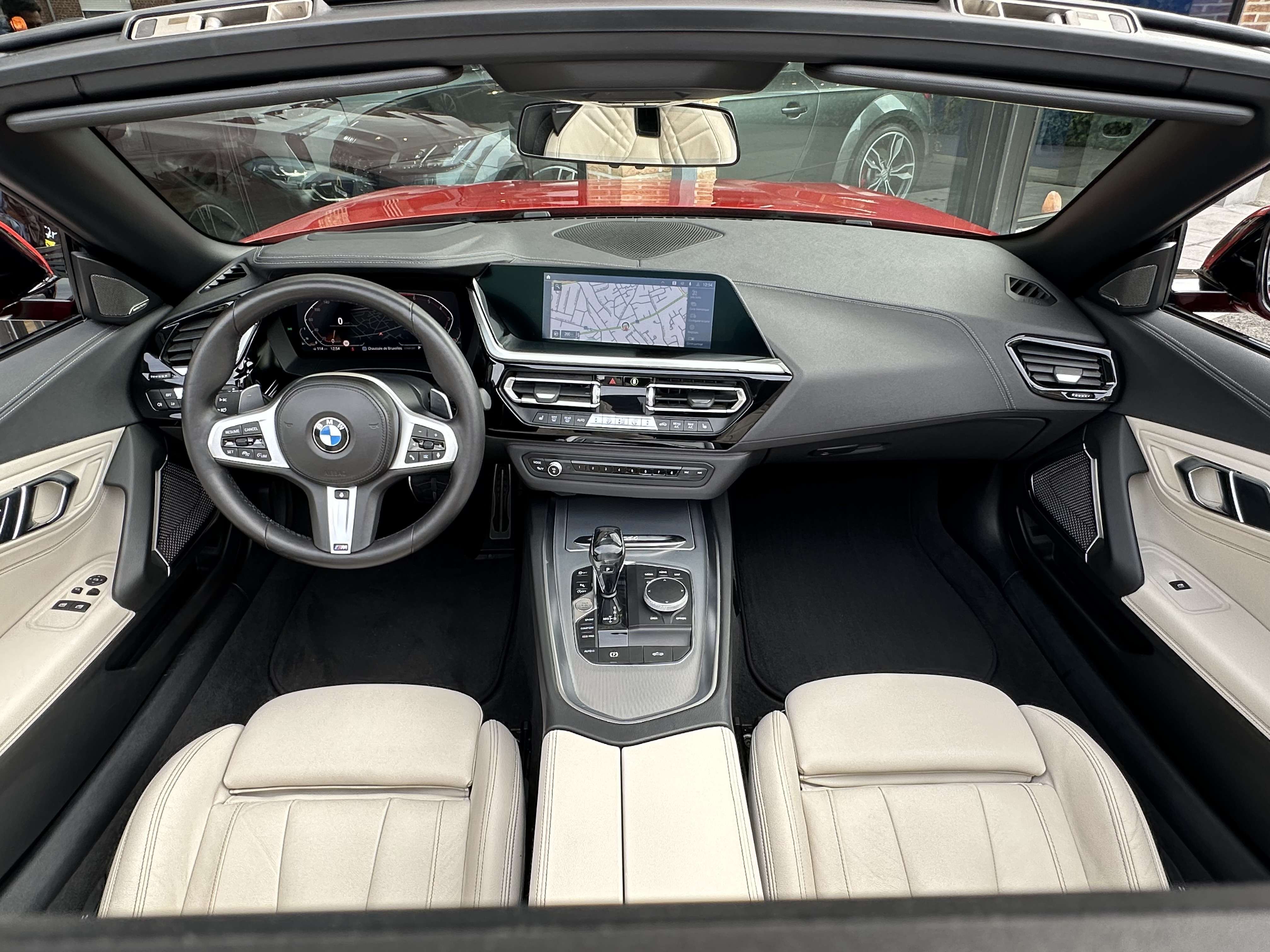 BMW Z4 2.0iAS sDrive30i I M Sport I Cuir I CarPlay I 1er main I HK I Cam