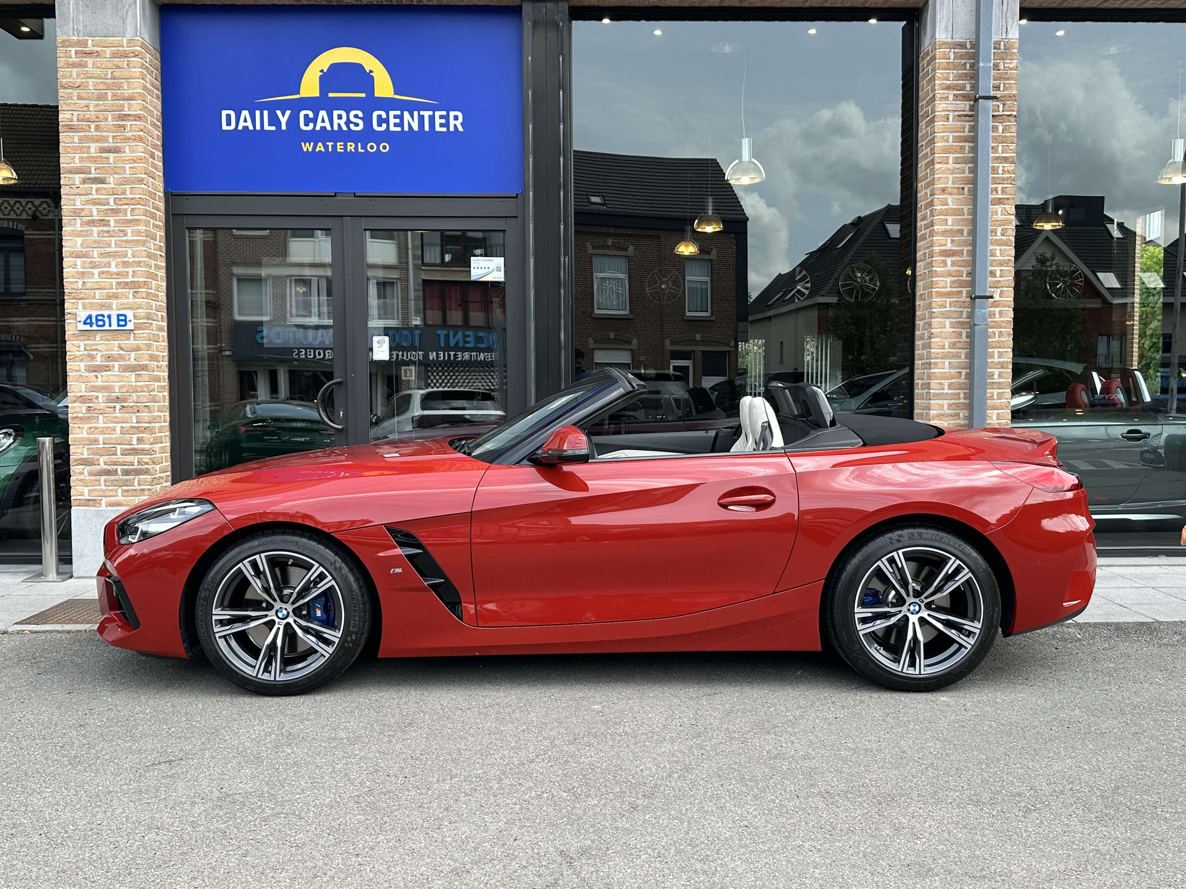 BMW Z4 2.0iAS sDrive30i I M Sport I Cuir I CarPlay I 1er main I HK I Cam