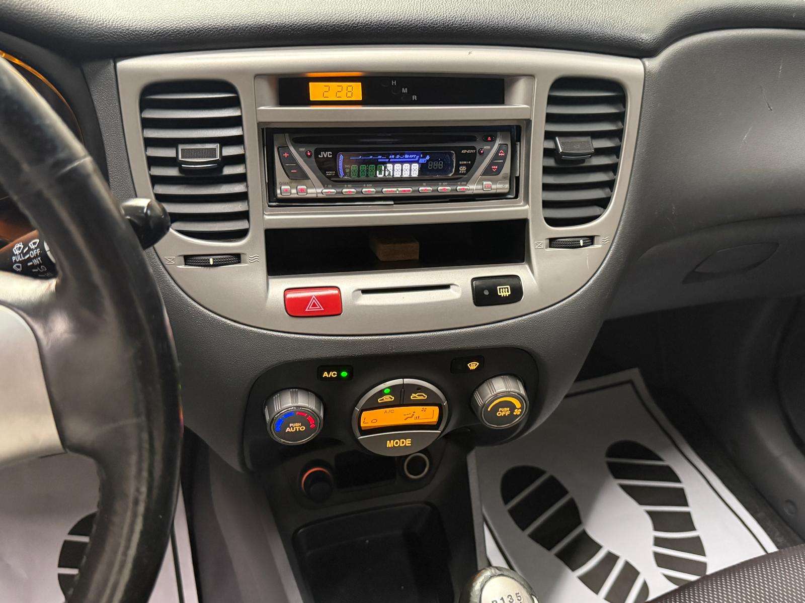 Kia Rio Rio 1.4i LX