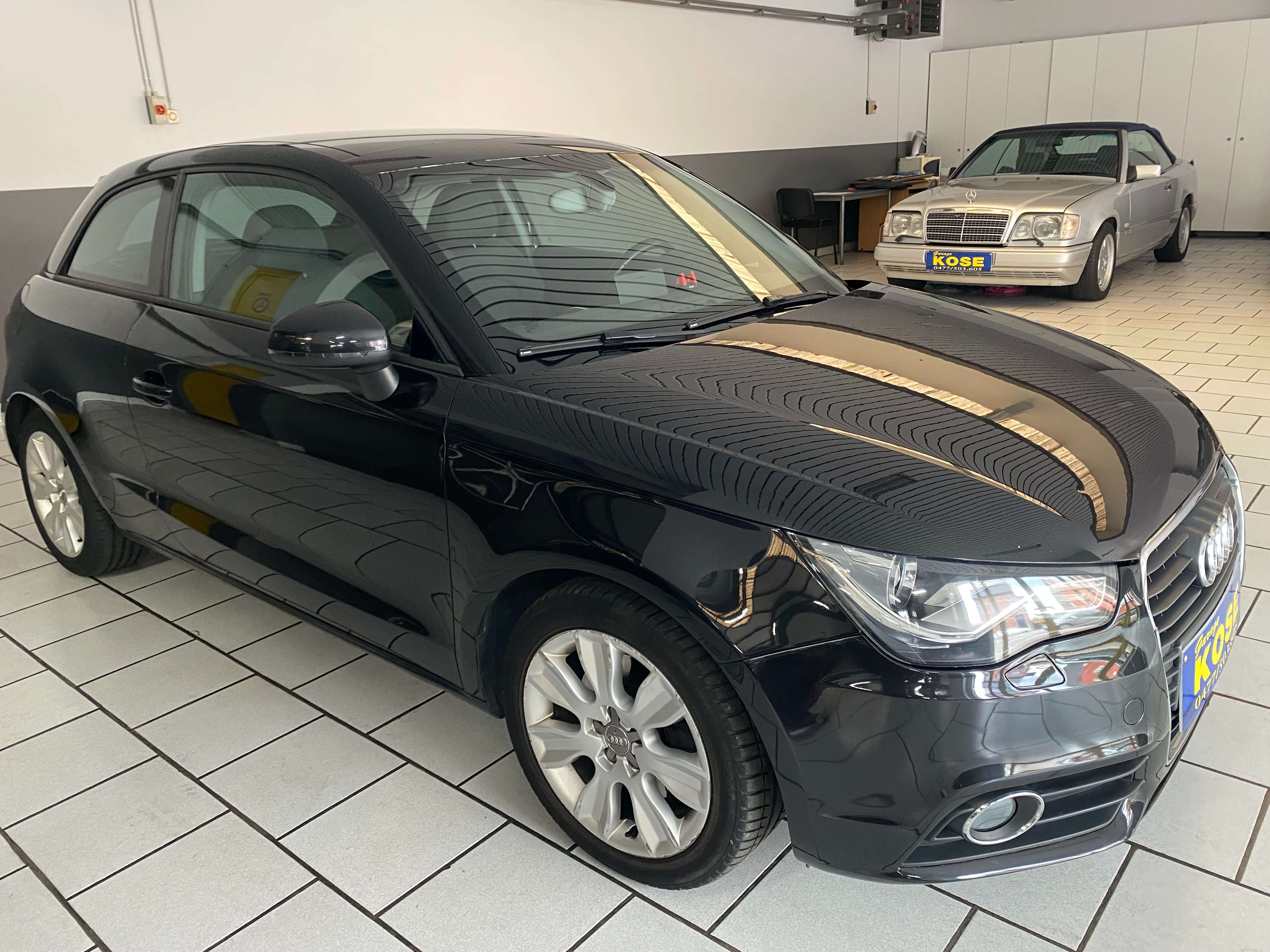 Audi A1 A1 1.6 TDi Attraction  // PRET A IMMATRICULLER +CT OK //