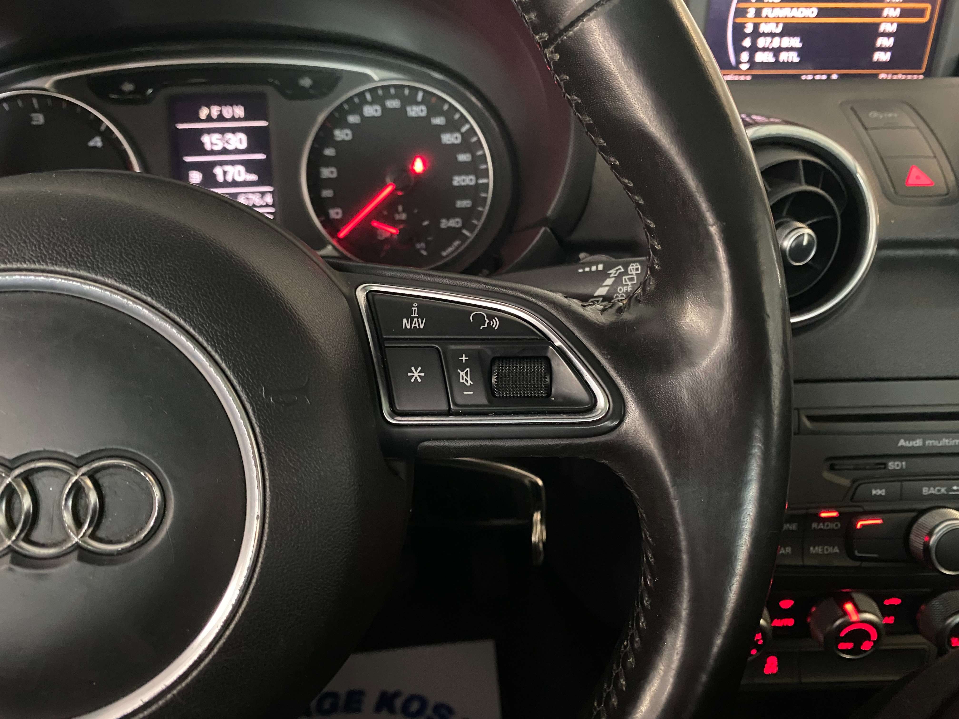 Audi A1 A1 1.6 TDi Attraction  // PRET A IMMATRICULLER +CT OK //