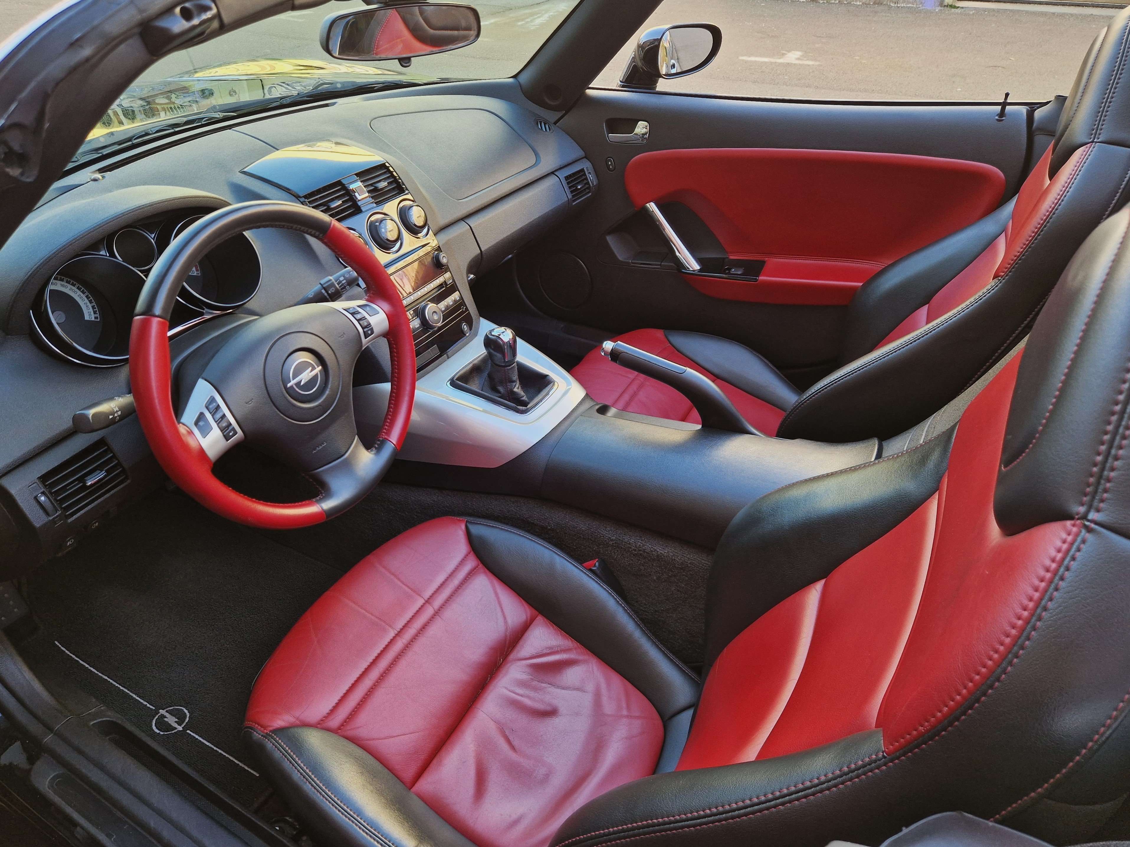 Opel GT GT 2.0 Turbo