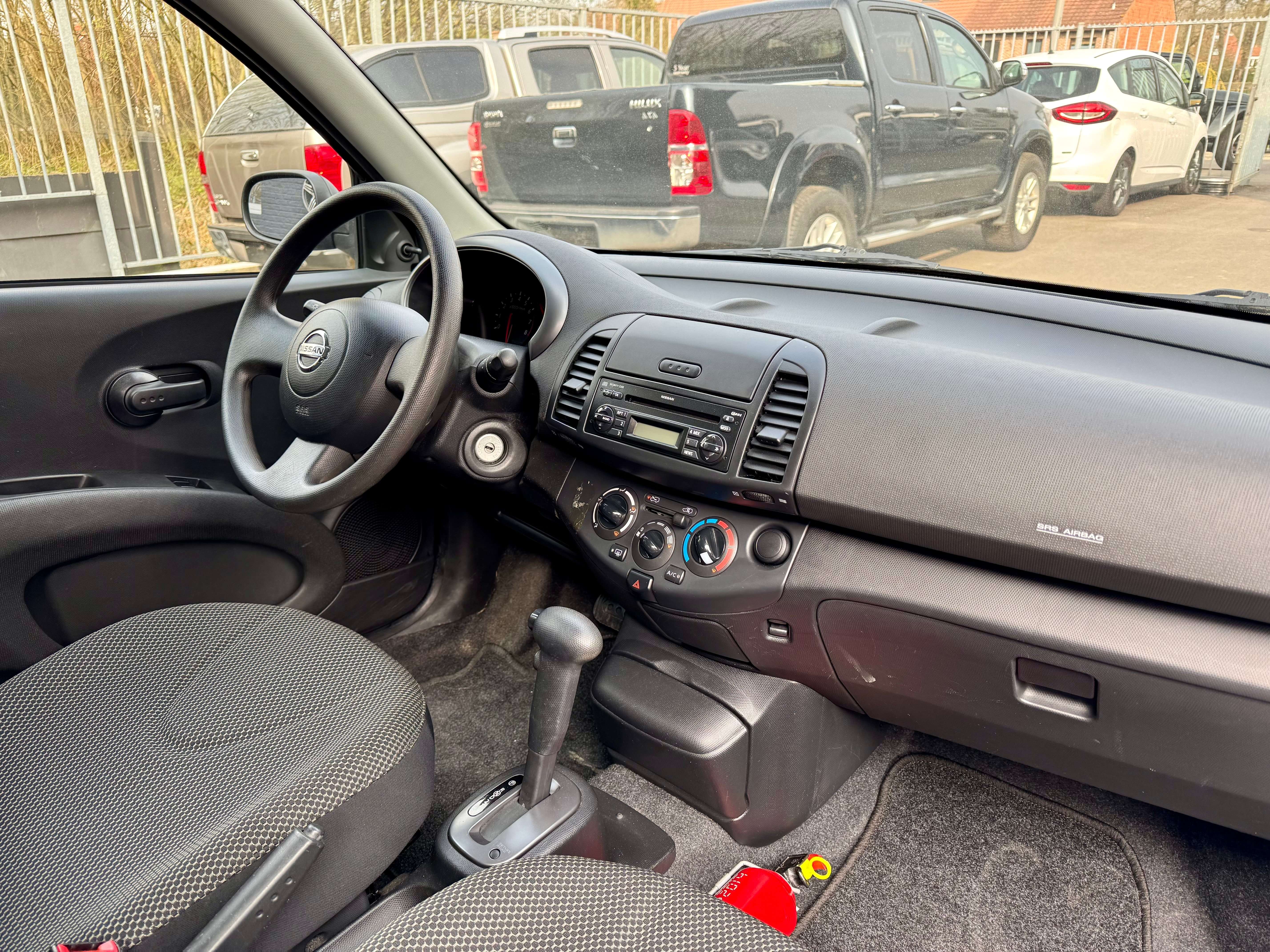 Nissan Micra 1.2i 47000 km km !!!  car-pass