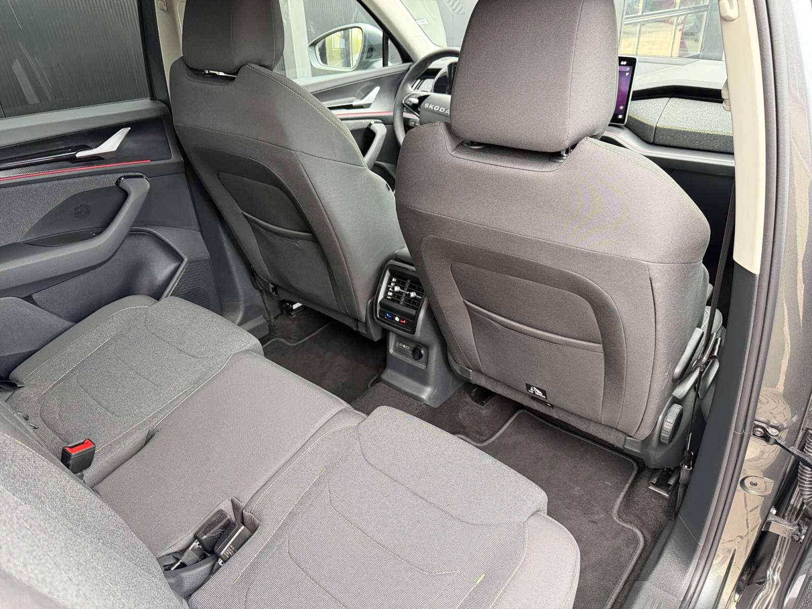 Skoda Kodiaq 1.5TSI*Selection*7pl.*DSG*Navi*Camera*Apple*Andro