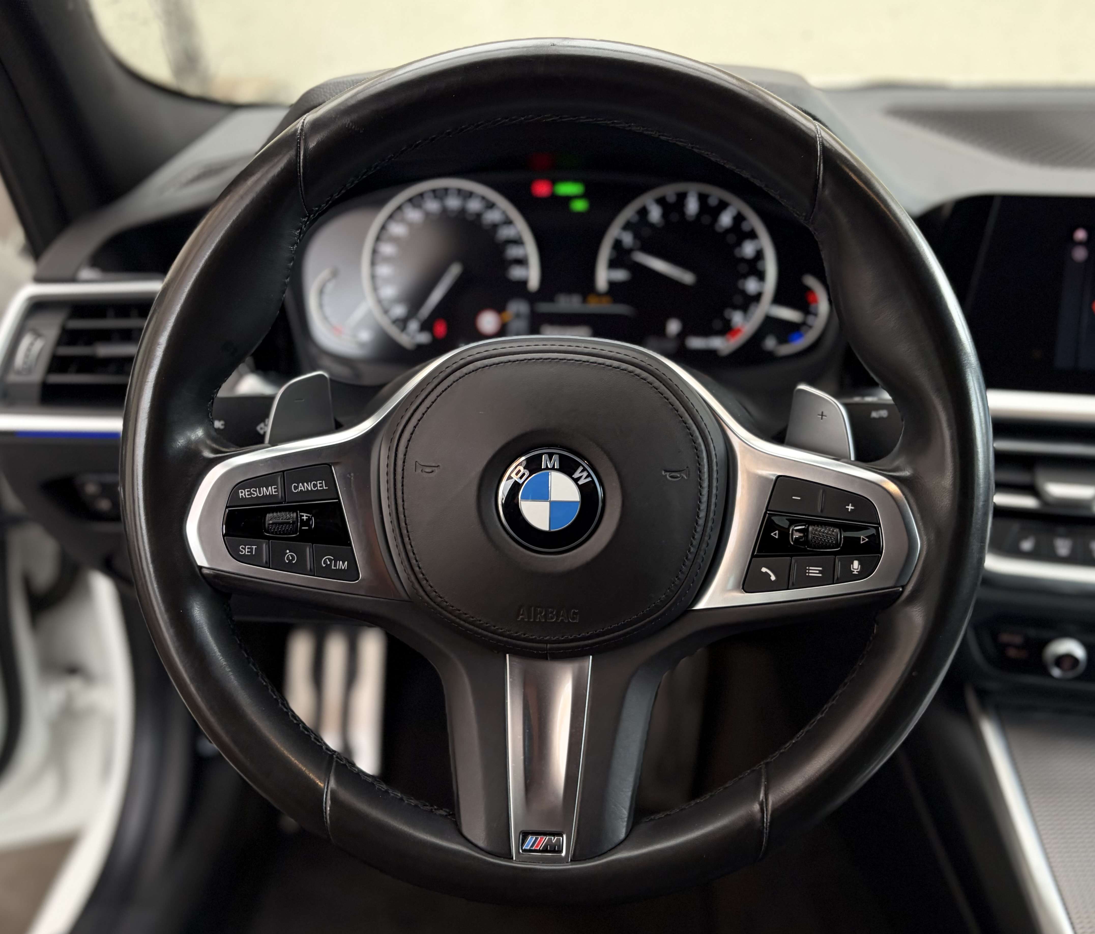 BMW 320 BMW 320iAX Pack M