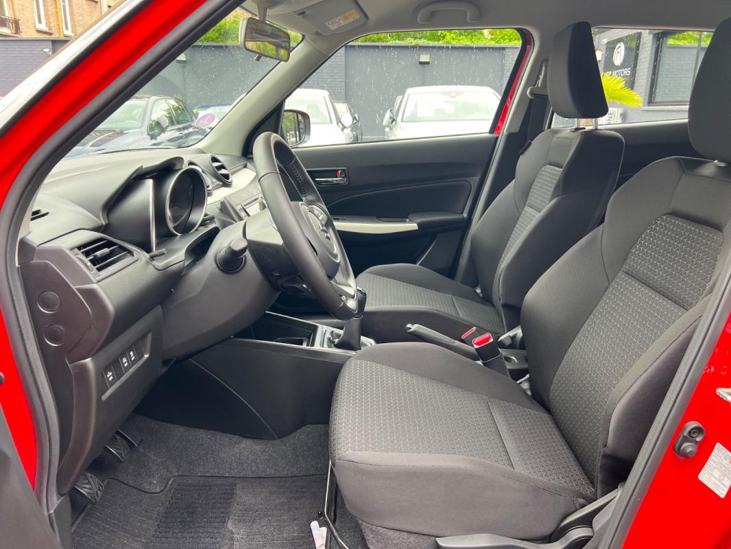 Suzuki Swift 1.2 Dualjet Hybrid 83 Ch .Advantage BVM 5
