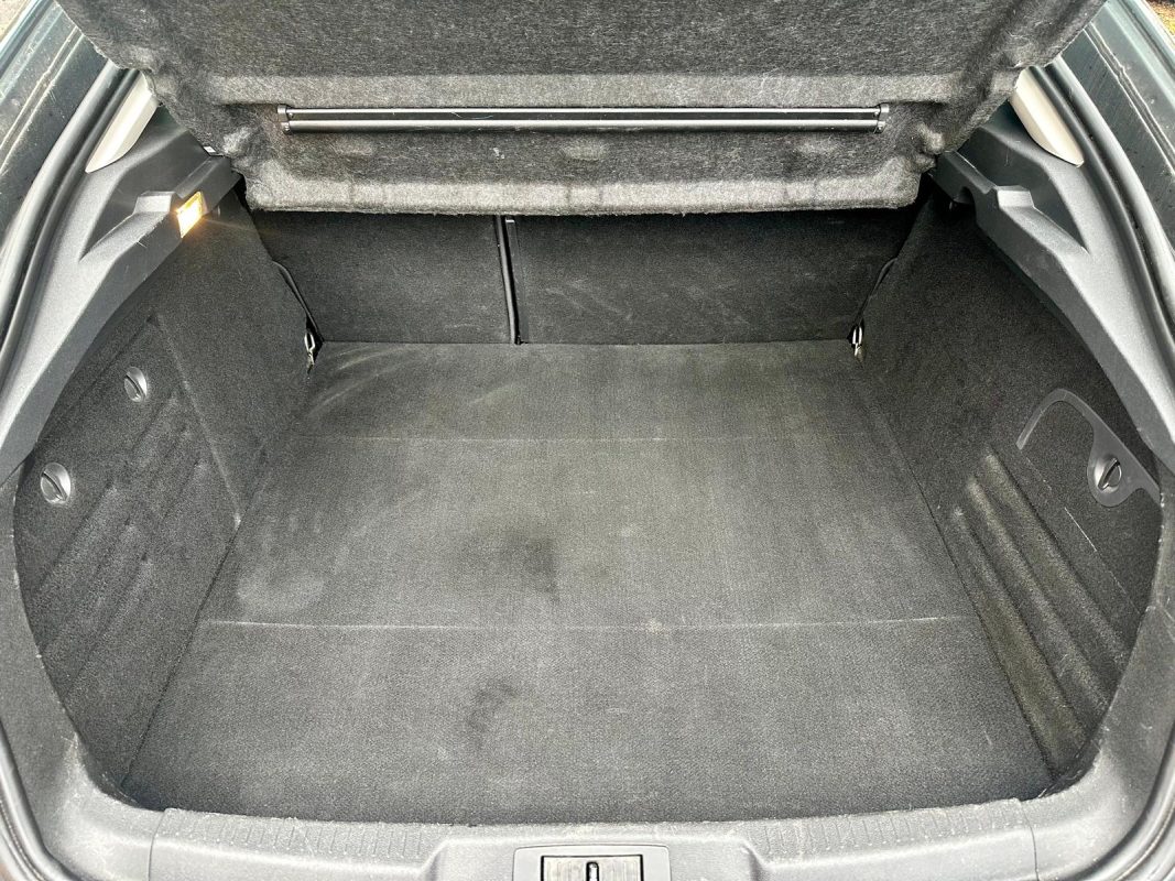 Renault Laguna III 1.5 dCi 110 BOSE EDITION
