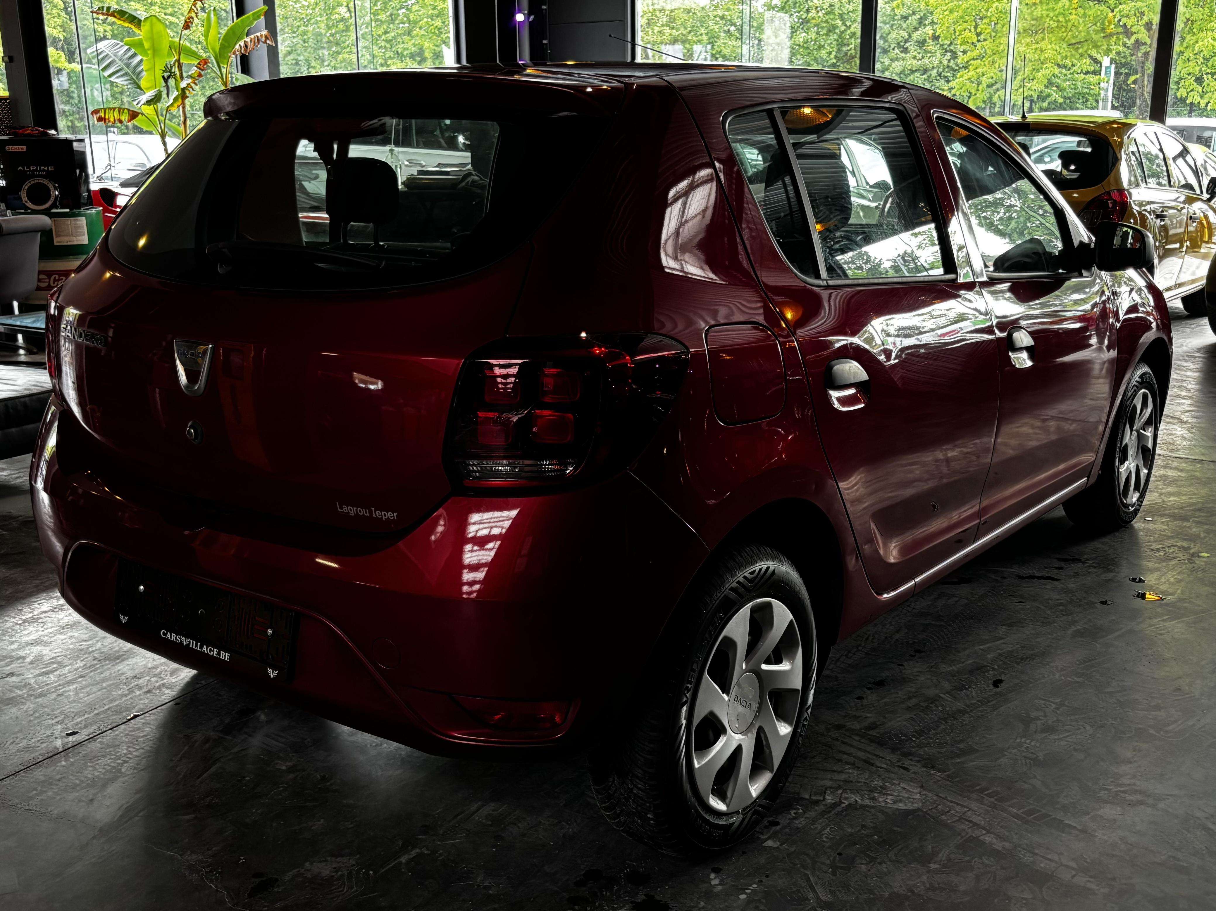 Dacia Sandero Sandero Stepway 1.0i SCe  (EU6.2)