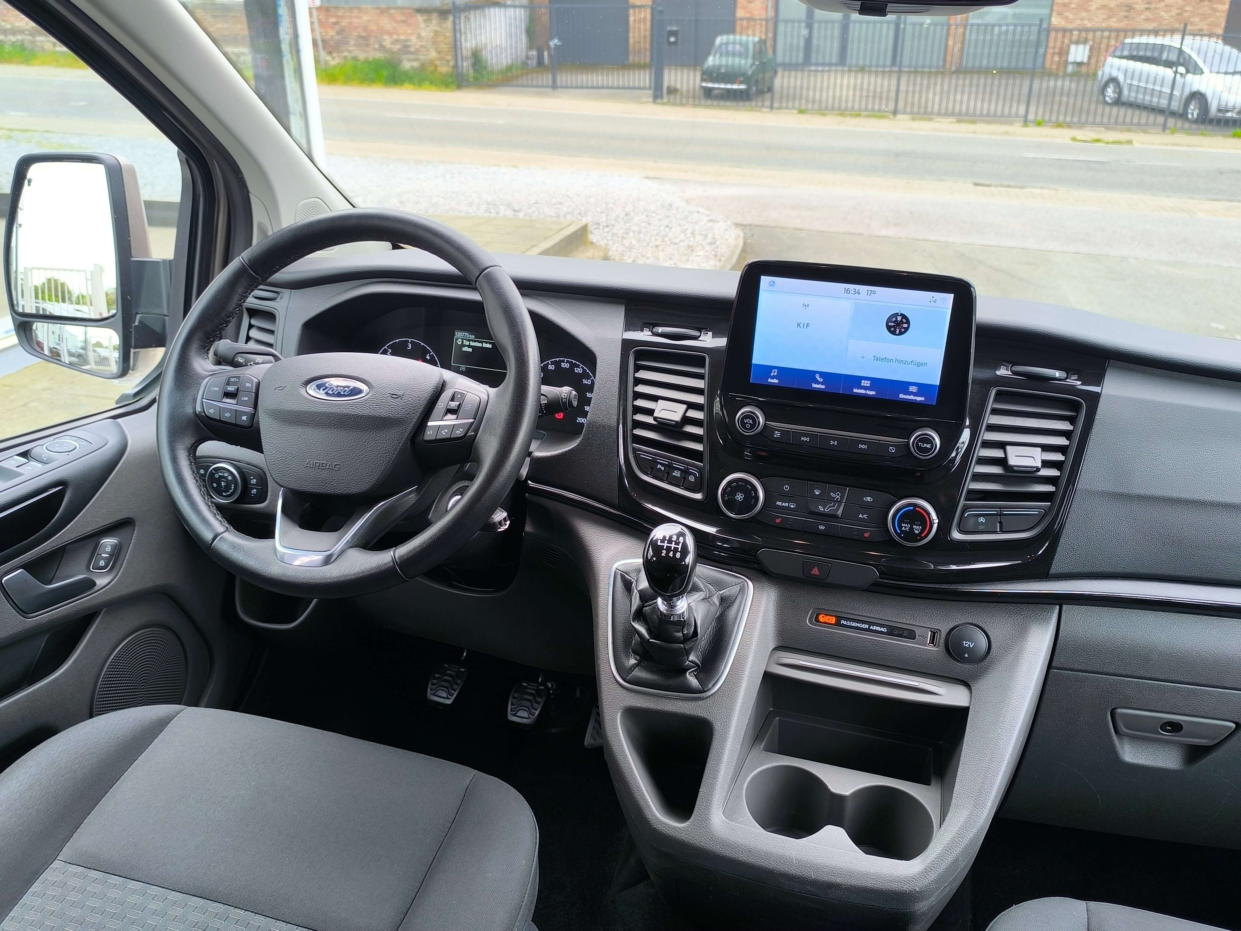 Ford Tourneo Custom 2.0 TDCi L1H1 Trend S/S 8 PLACES CLIM GPS