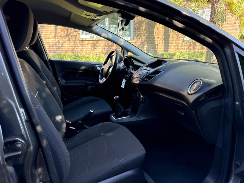 Ford FIESTA 1.0 ESS 80CH TITANIUM 5P * 2016 * 72.000KM * GARANTIE