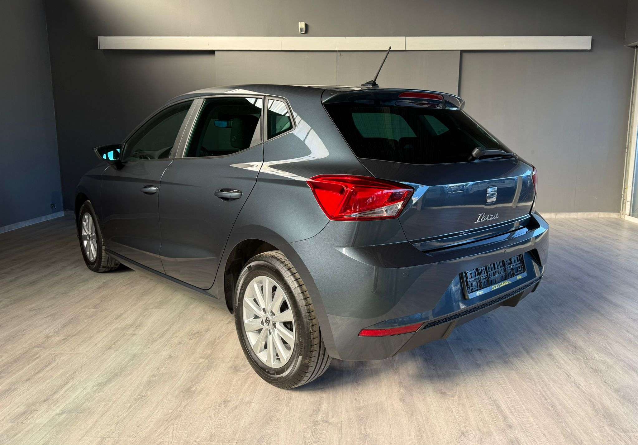 SEAT Ibiza Ibiza 1.0i MPI Reference