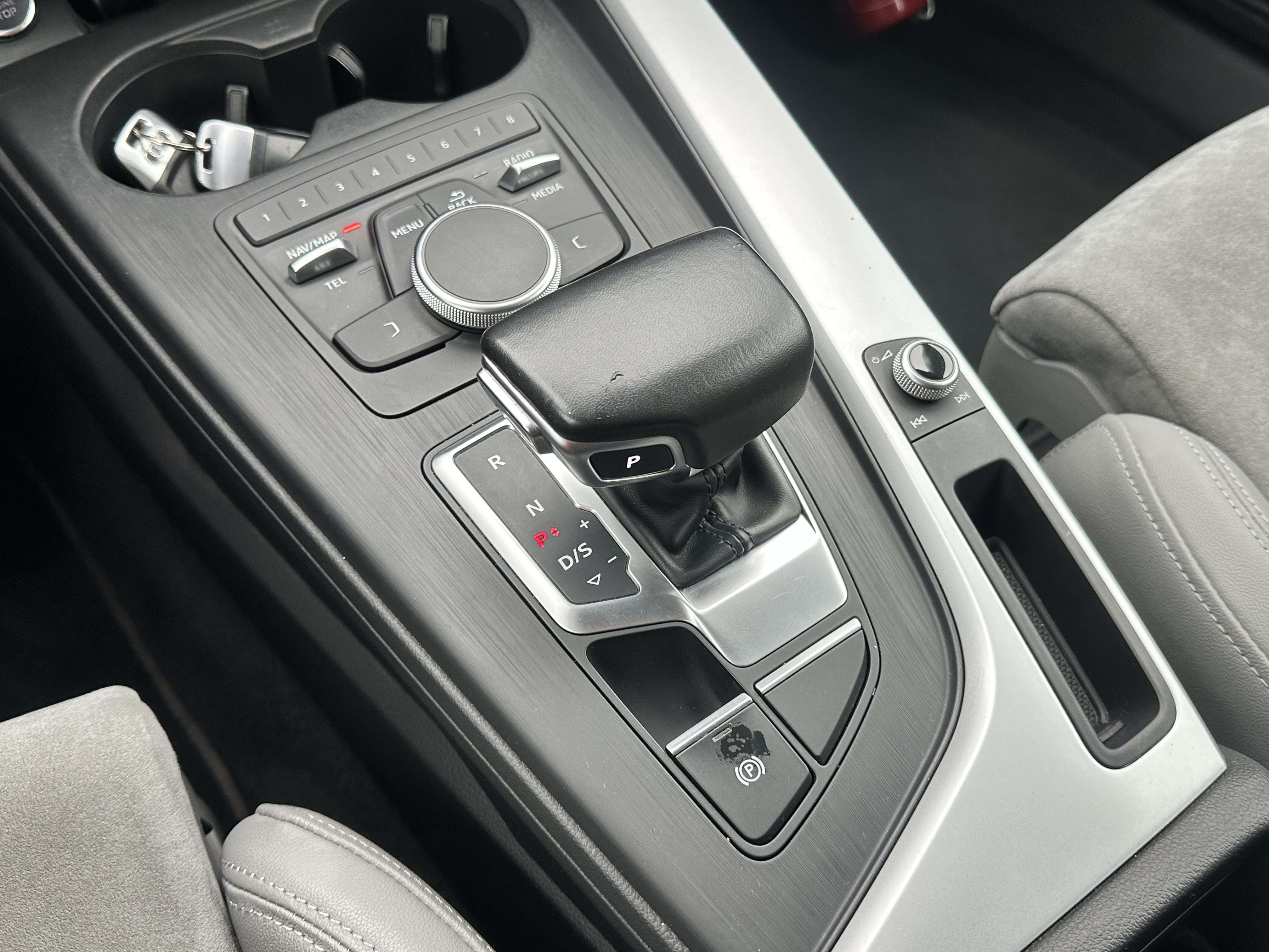 Audi A4 A4 Avant 2.0 TDi S tronic