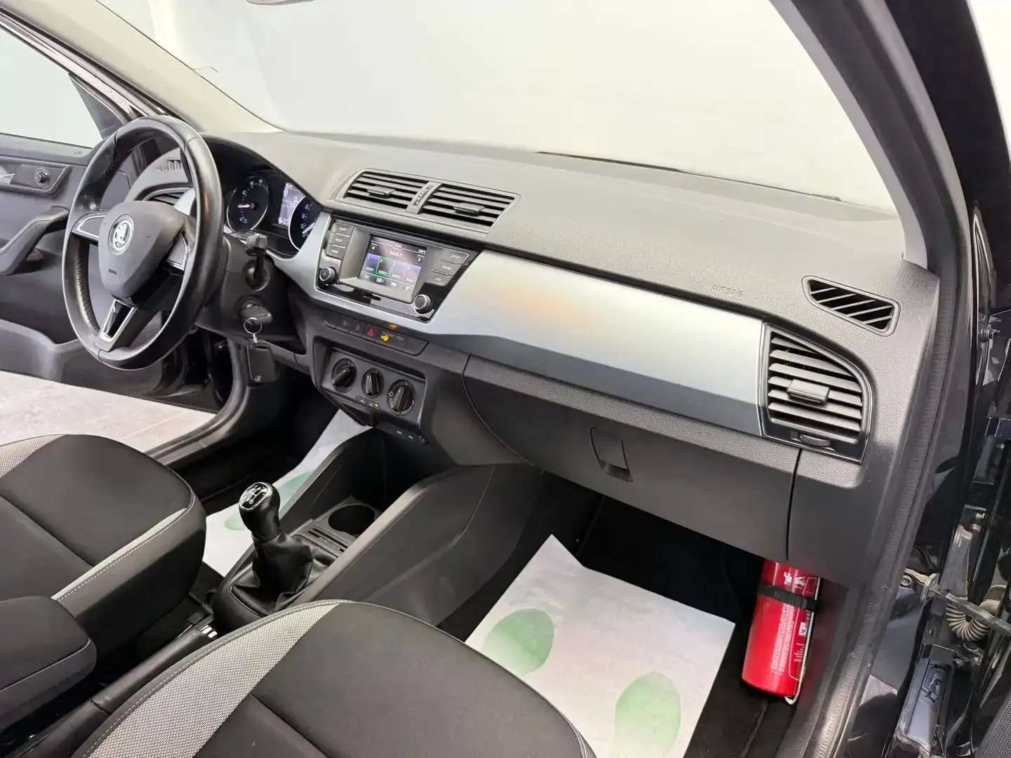 Skoda Fabia SW 1.0i *BLUETOOTH*CAPTEUR*AIRCO*1ER PROPRIO*GARANTIE*