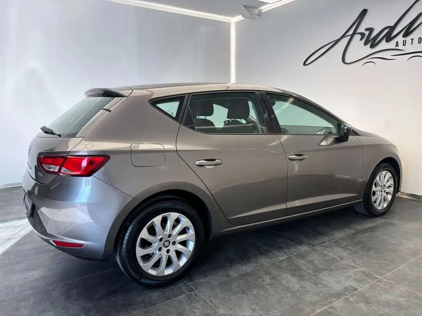 SEAT Leon 1.2 TSI *CAPTEUR AV+AR*CRUISE CONTROL*GARANTIE*