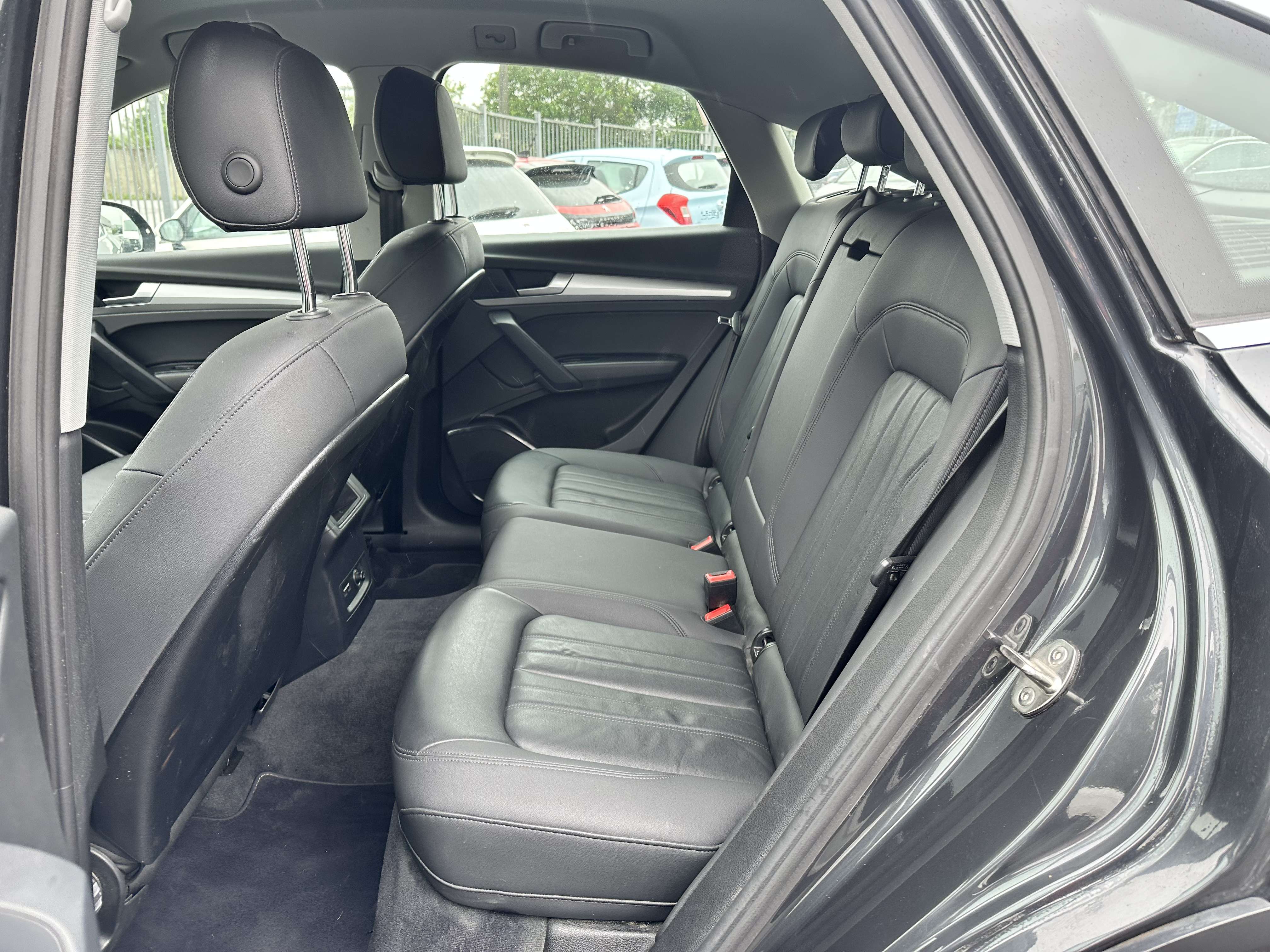 Audi Q5 Sportback TDi Business Edition Advanced S tronic