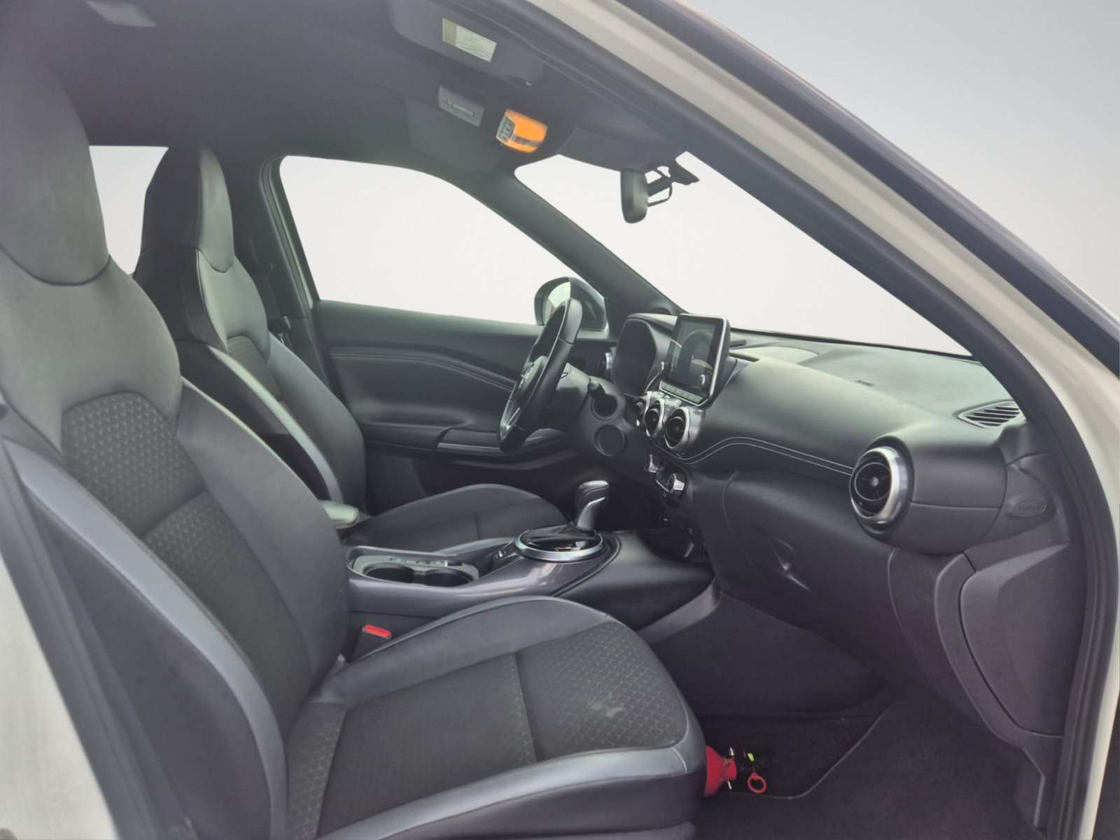 Nissan Juke 1.6i HYBRIDE 69 KW 2WD N-Connecta Xtronic / Carplay / Camera / Navigation / Garantie 12 Mois