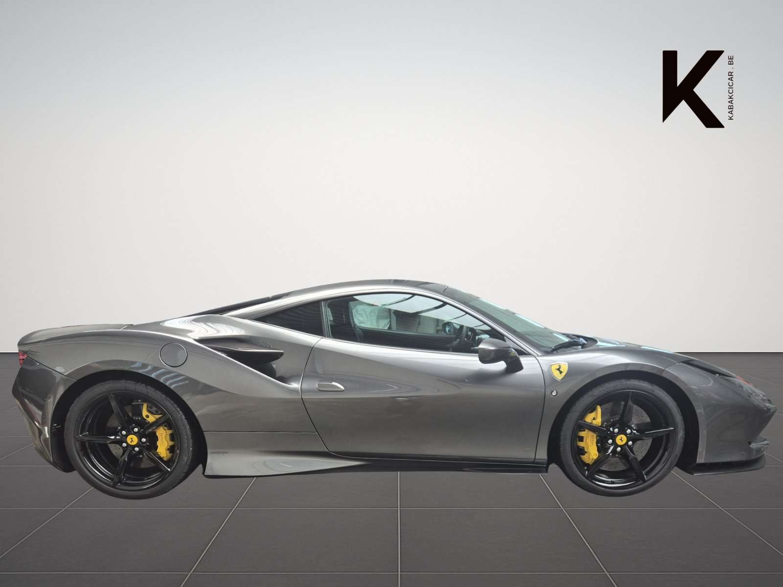 Ferrari F8 Tributo 3.9 V8 BiTurbo F1 / CARBON / GARANTIE 12 MOIS / CARNET COMPLET / ETAT NEUVE /