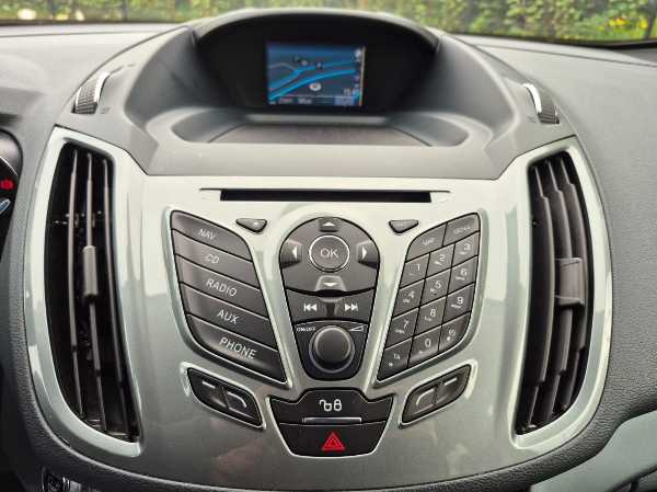 Ford C-max II 1.0 ECOB 125 TREND BVM6 - Petit Budget - Garantie 12 Mois
