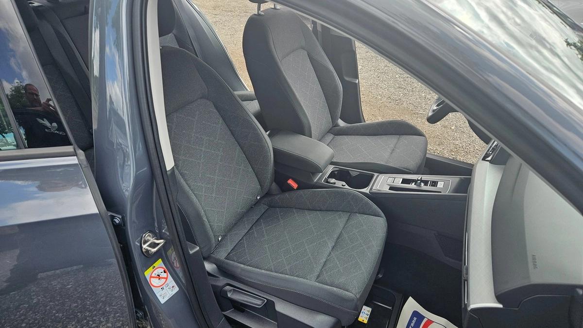 Volkswagen Golf 1.0 E-tsi 110cv DSG7 HYBRIDE 13325 Hors Taxes 1ère main