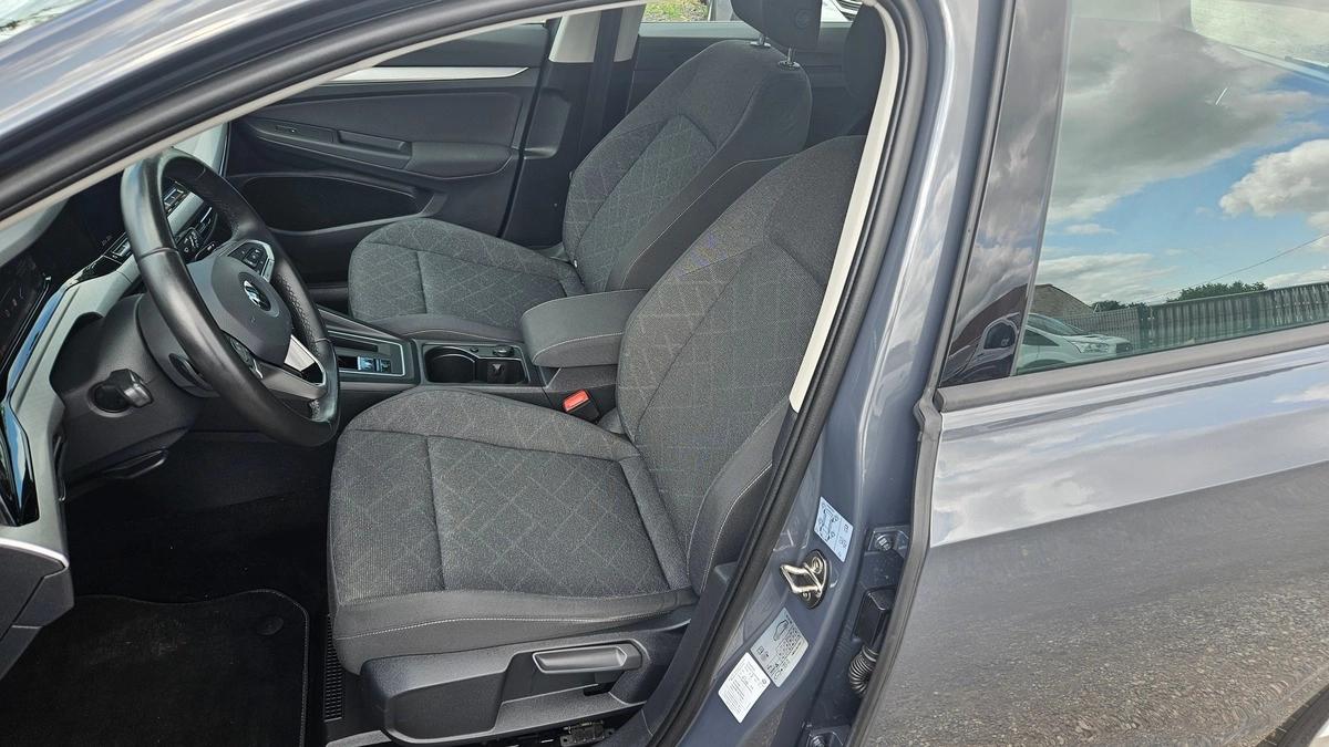 Volkswagen Golf 1.0 E-tsi 110cv DSG7 HYBRIDE 13325 Hors Taxes 1ère main
