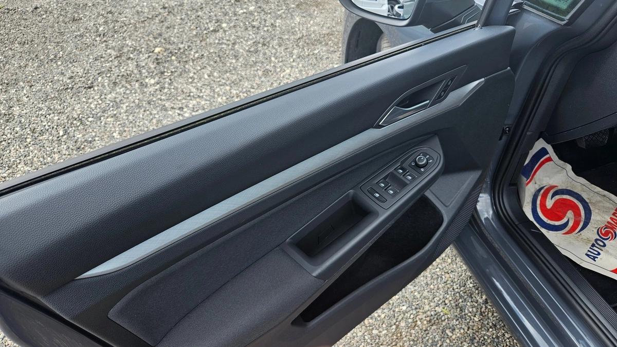 Volkswagen Golf 1.0 E-tsi 110cv DSG7 HYBRIDE 13325 Hors Taxes 1ère main