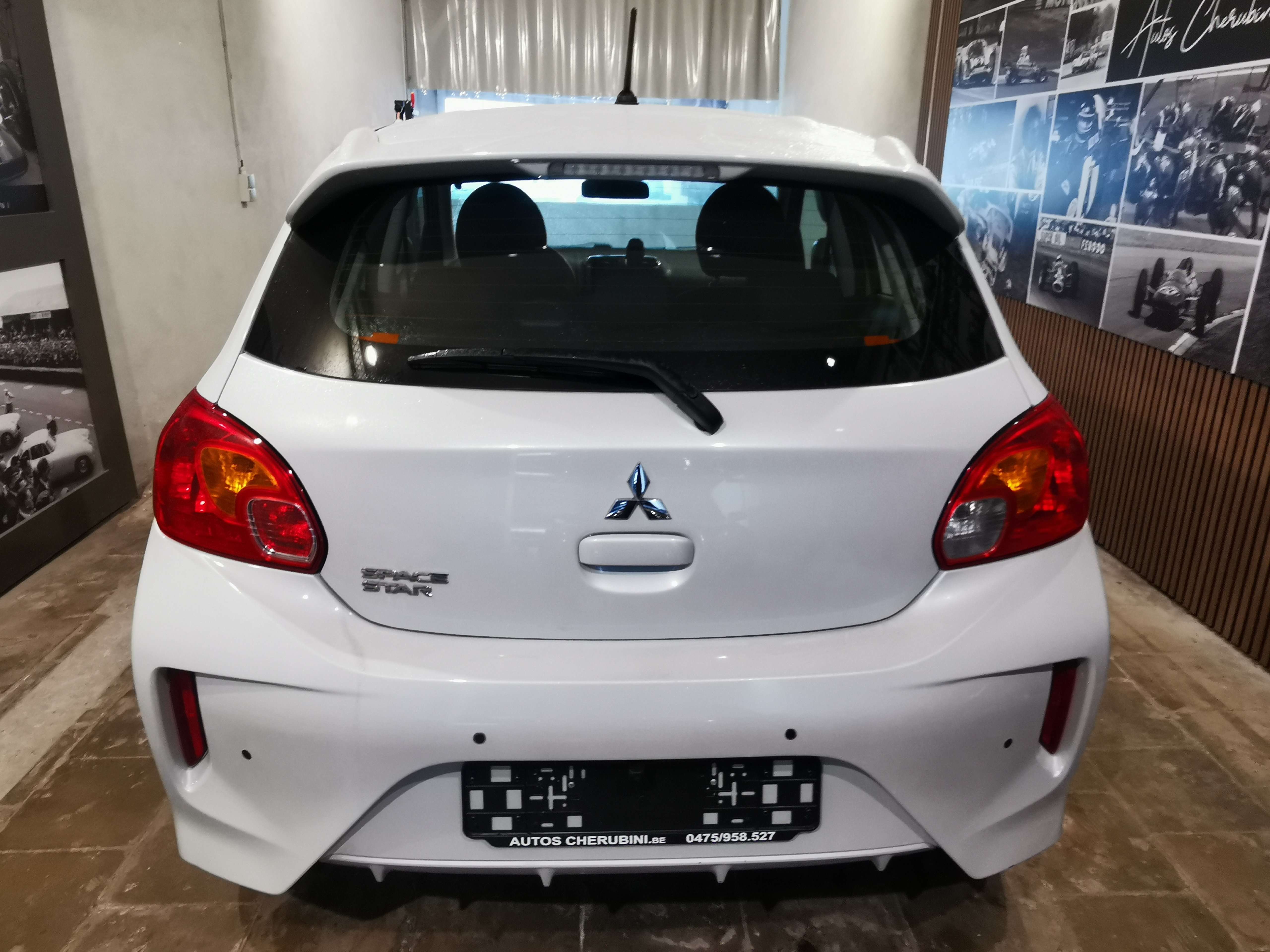 Mitsubishi Space Star Space Star 1.0i Inform