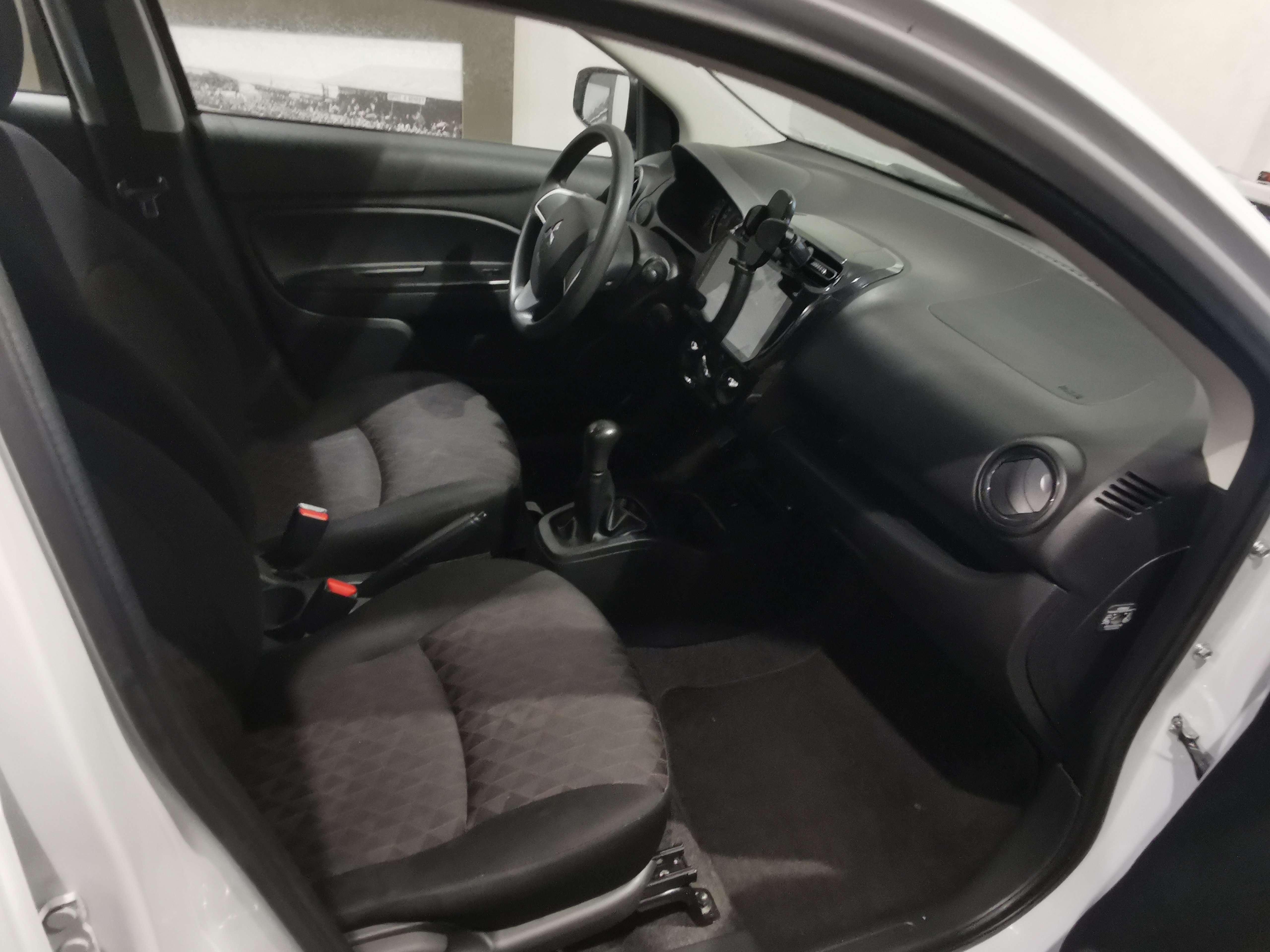 Mitsubishi Space Star Space Star 1.0i Inform