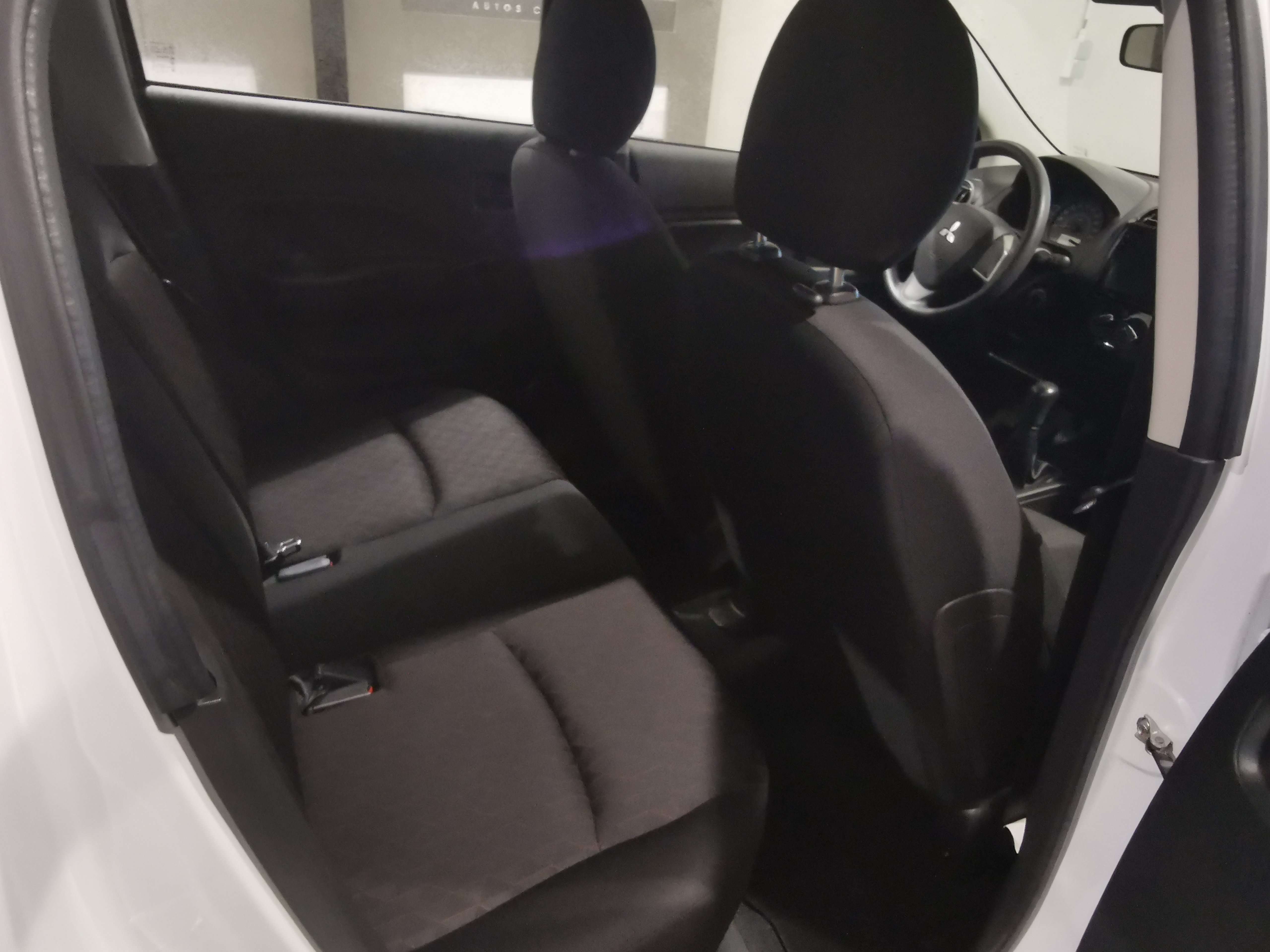 Mitsubishi Space Star Space Star 1.0i Inform