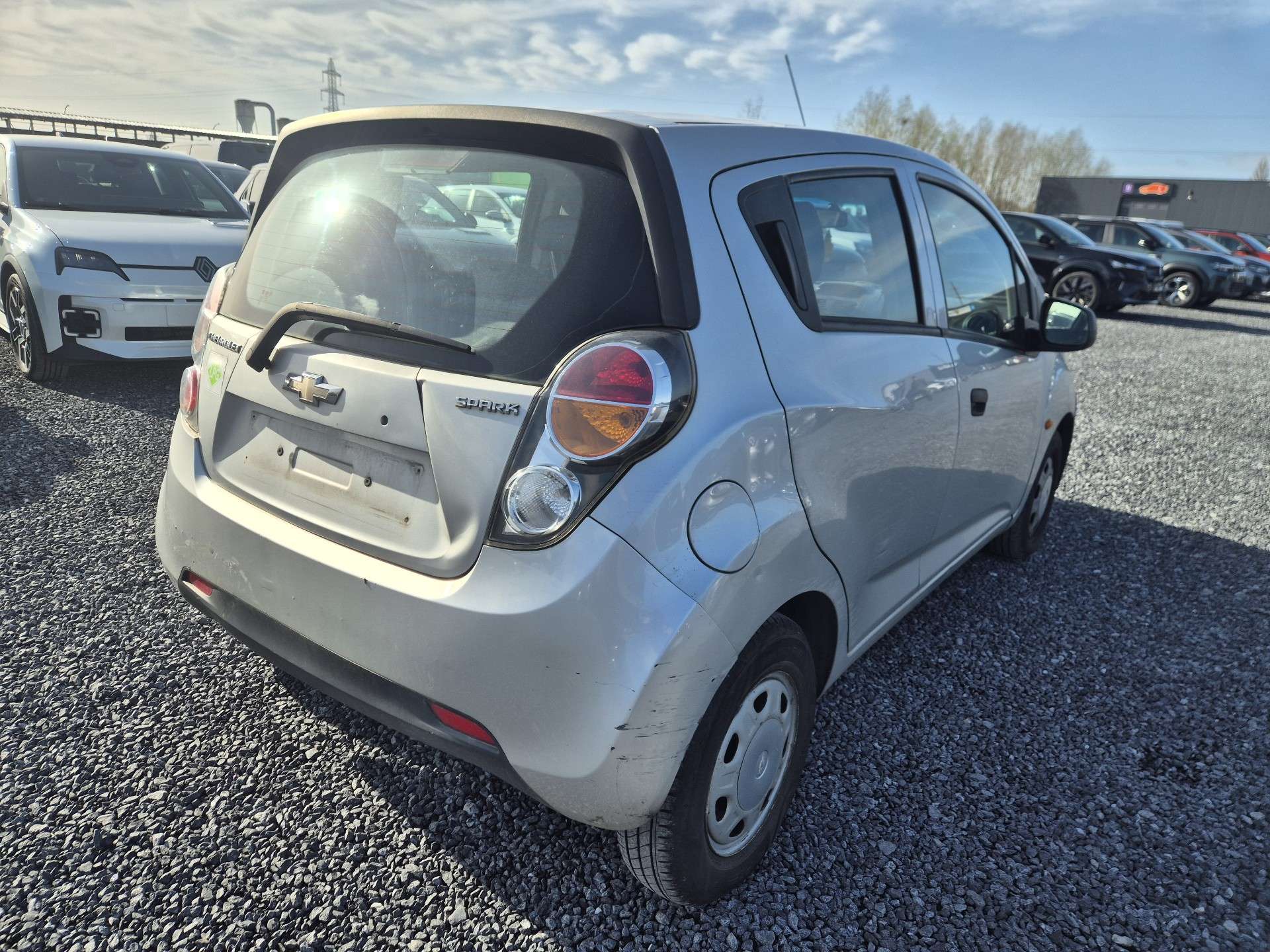 Chevrolet Spark 1.0i  LPG / MP3 / Dégâts Carrosserie/ Marchand