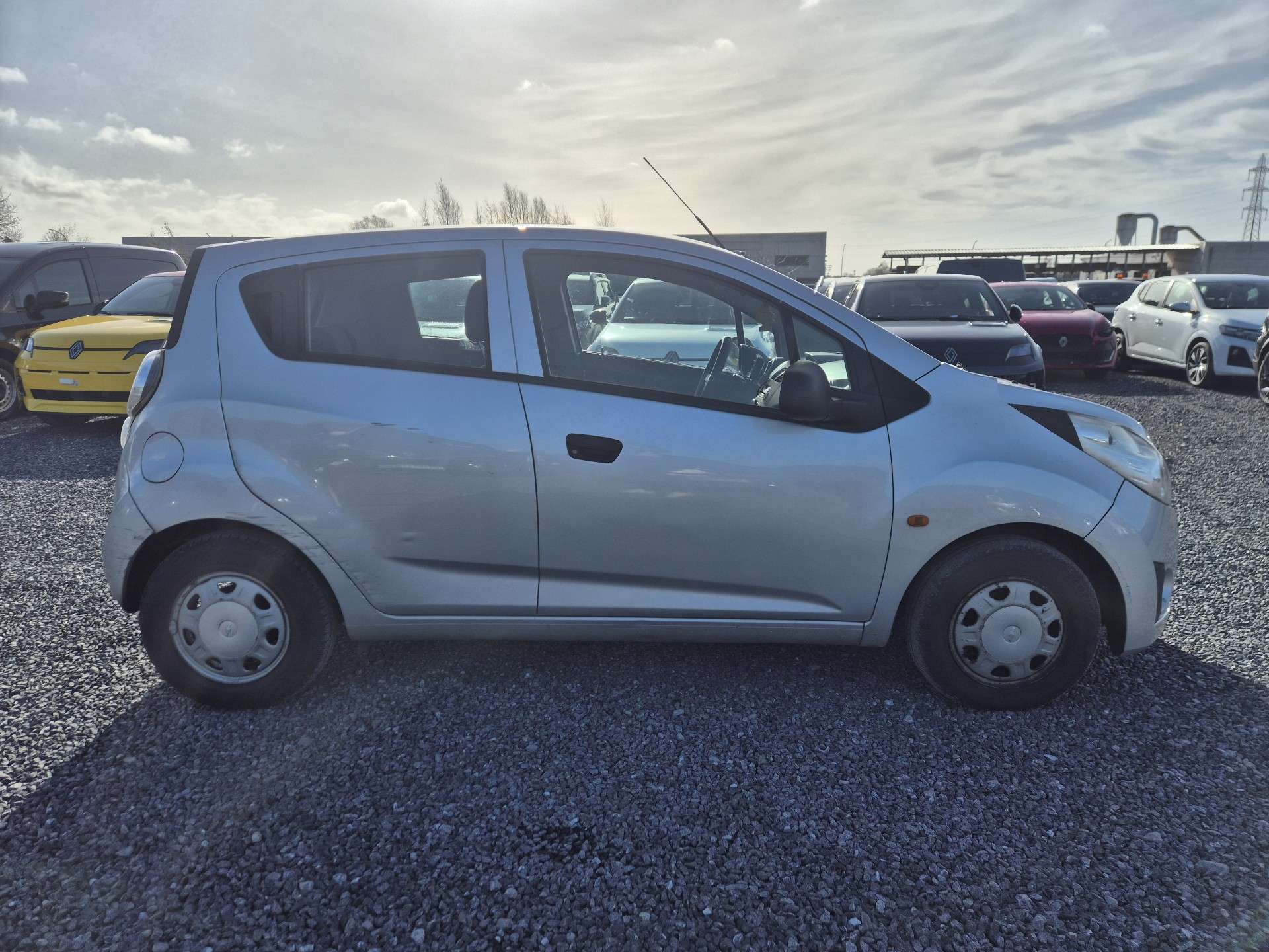 Chevrolet Spark 1.0i  LPG / MP3 / Dégâts Carrosserie/ Marchand
