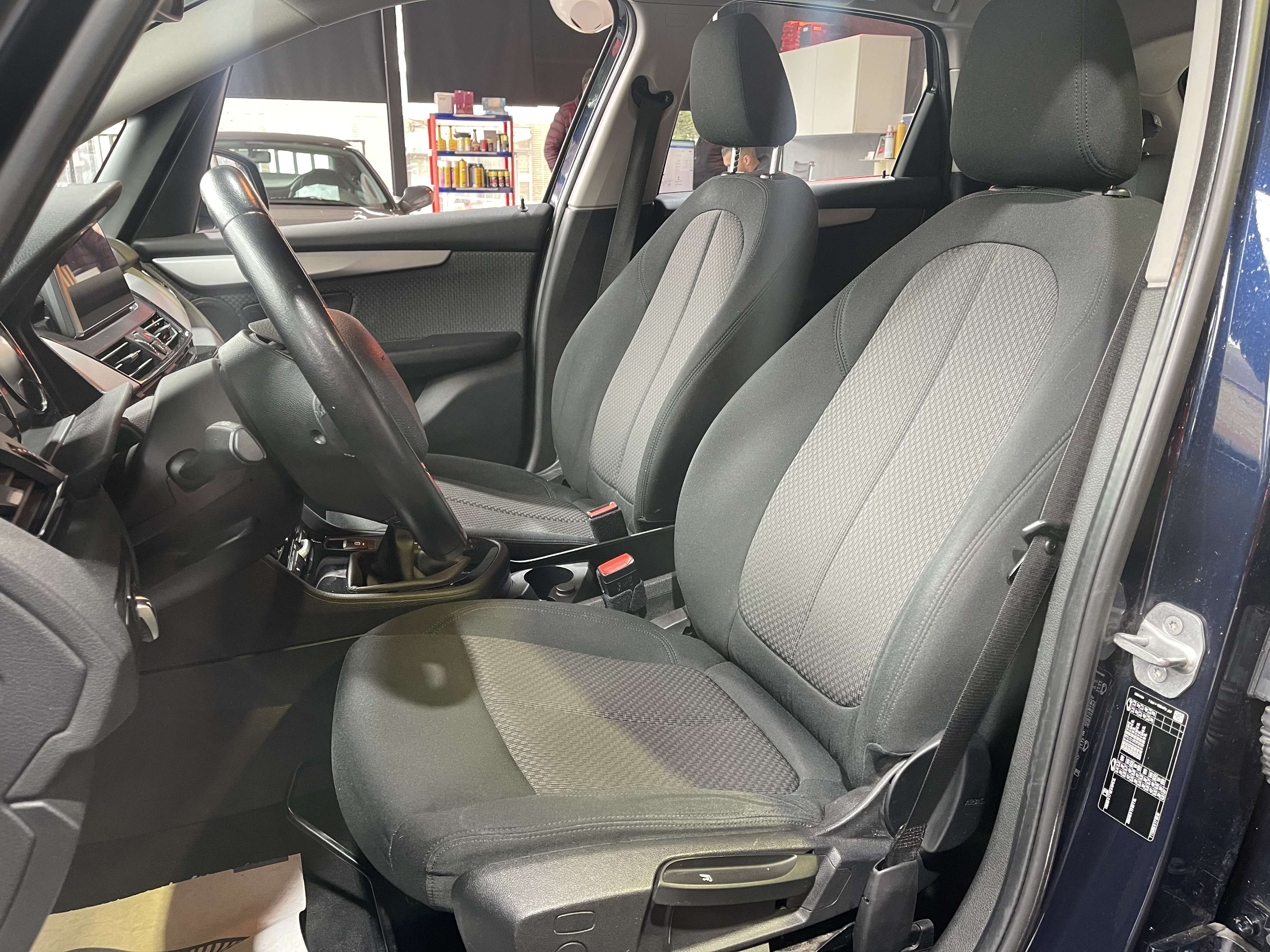 BMW 216 Active Tourer 216 d