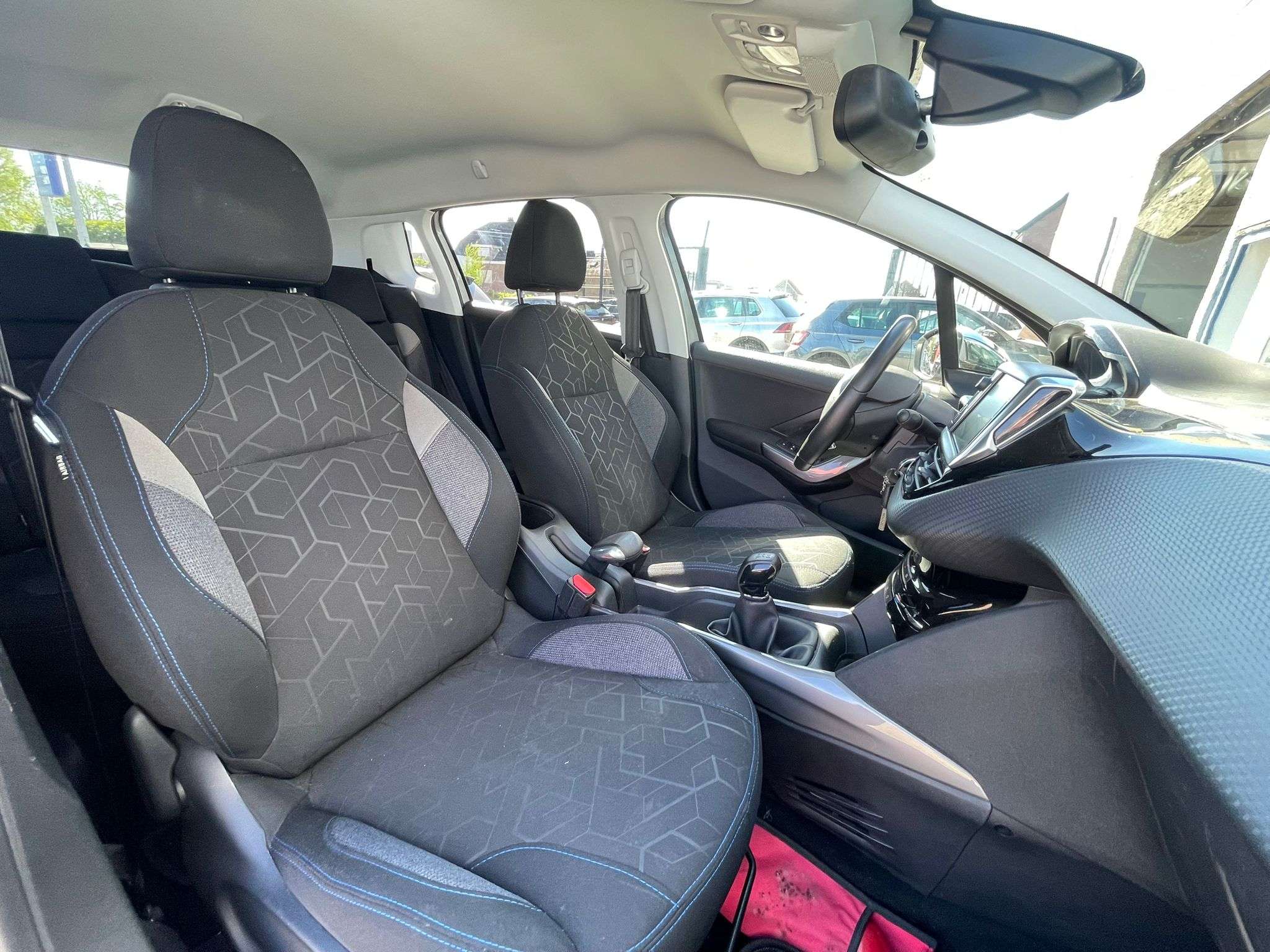 Peugeot 2008 /RADAR AV AR/NAVI/AIRCO/GARANTIE