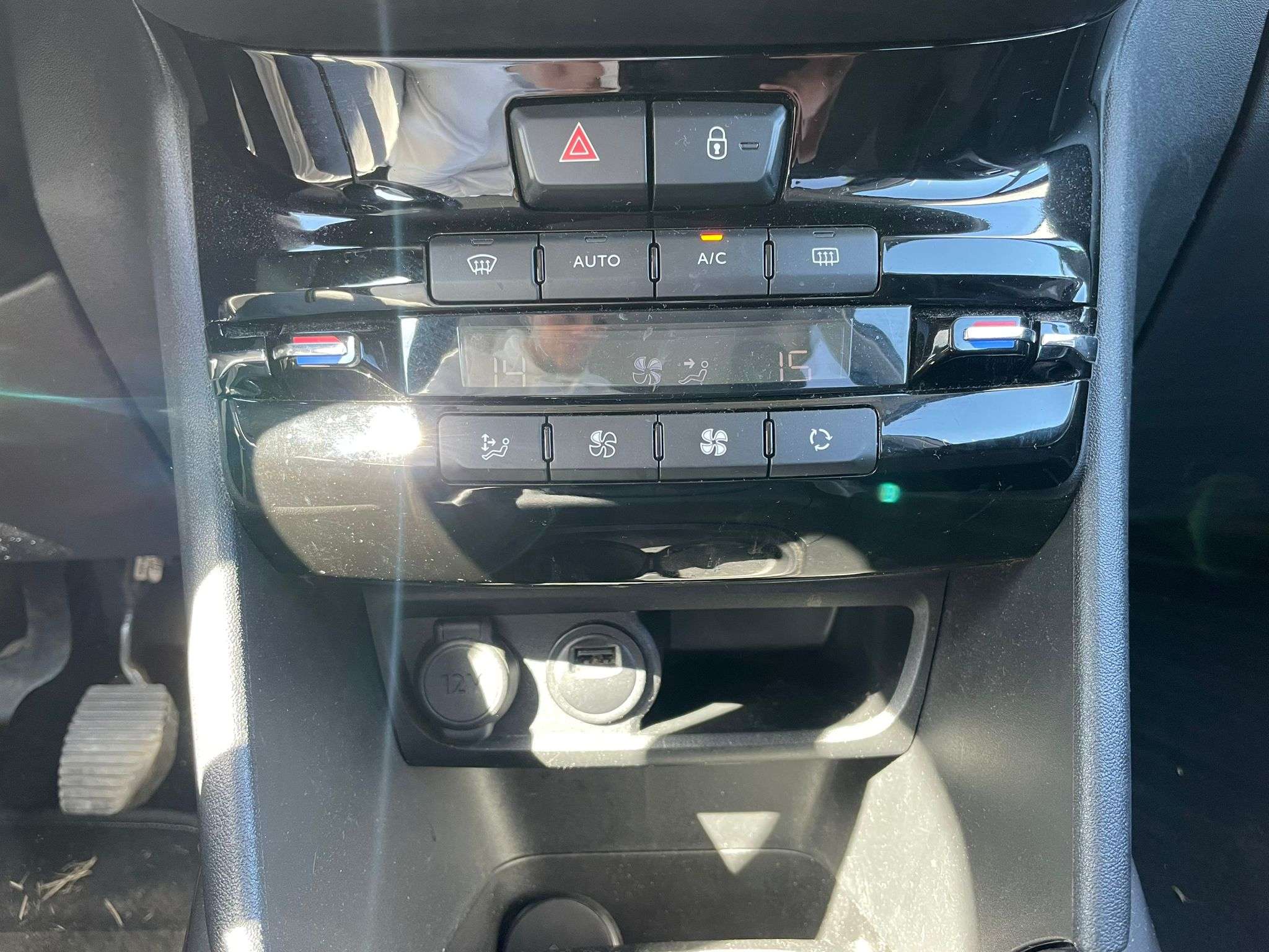 Peugeot 2008 /RADAR AV AR/NAVI/AIRCO/GARANTIE
