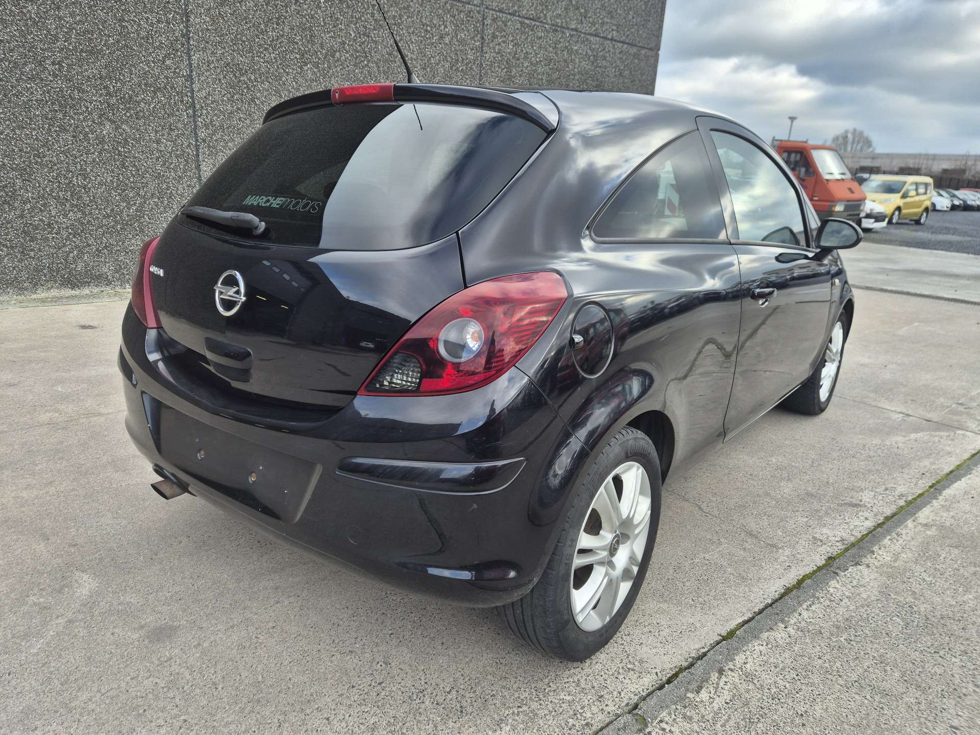 Opel Corsa 1.2i Enjoy//SIEGE SPORT//MP3//MARCHAND OU EXPORT