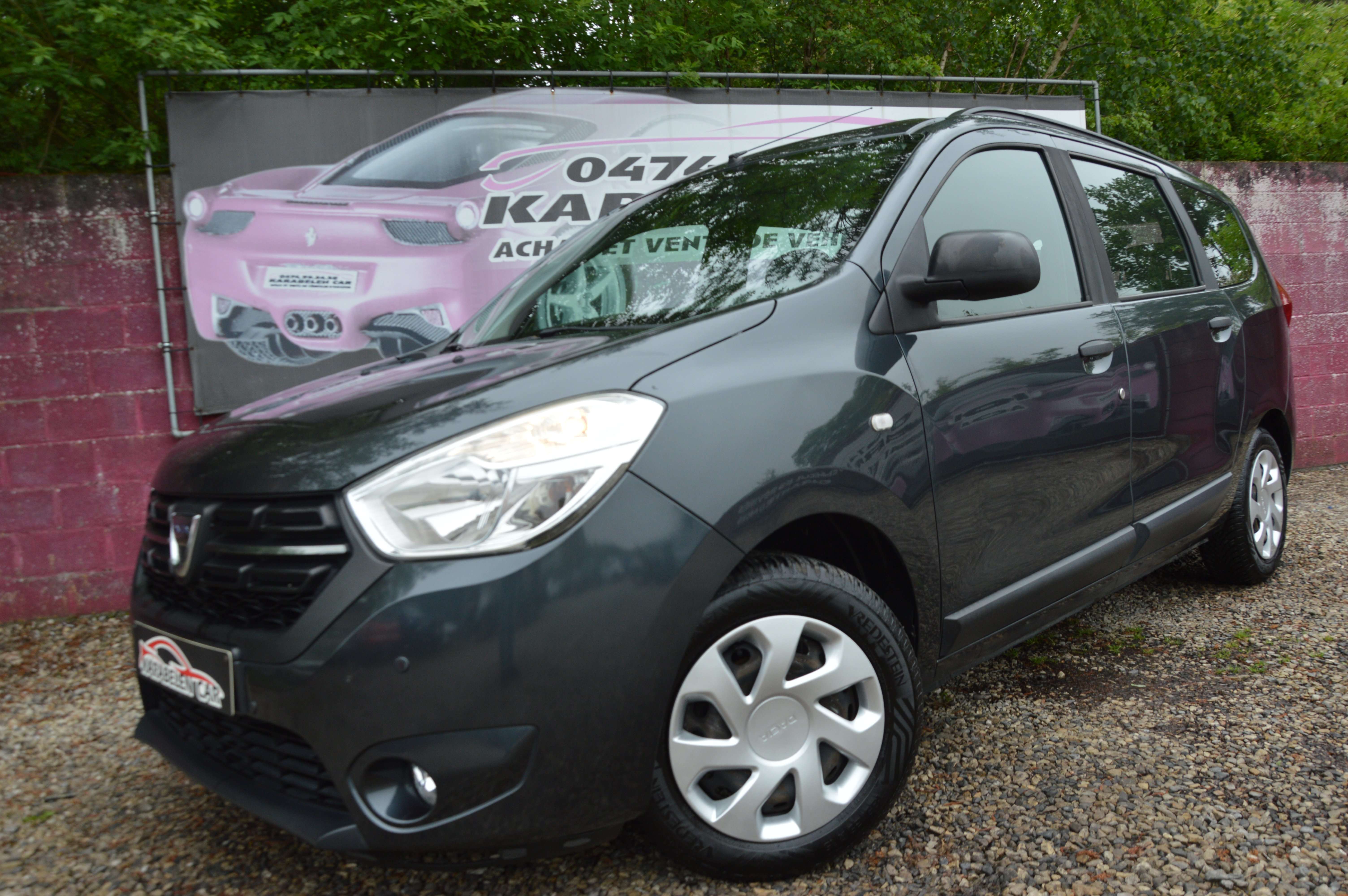 Dacia Lodgy 1.6i Laureat 7pl SENS AV/AR CLIM 72.521KM