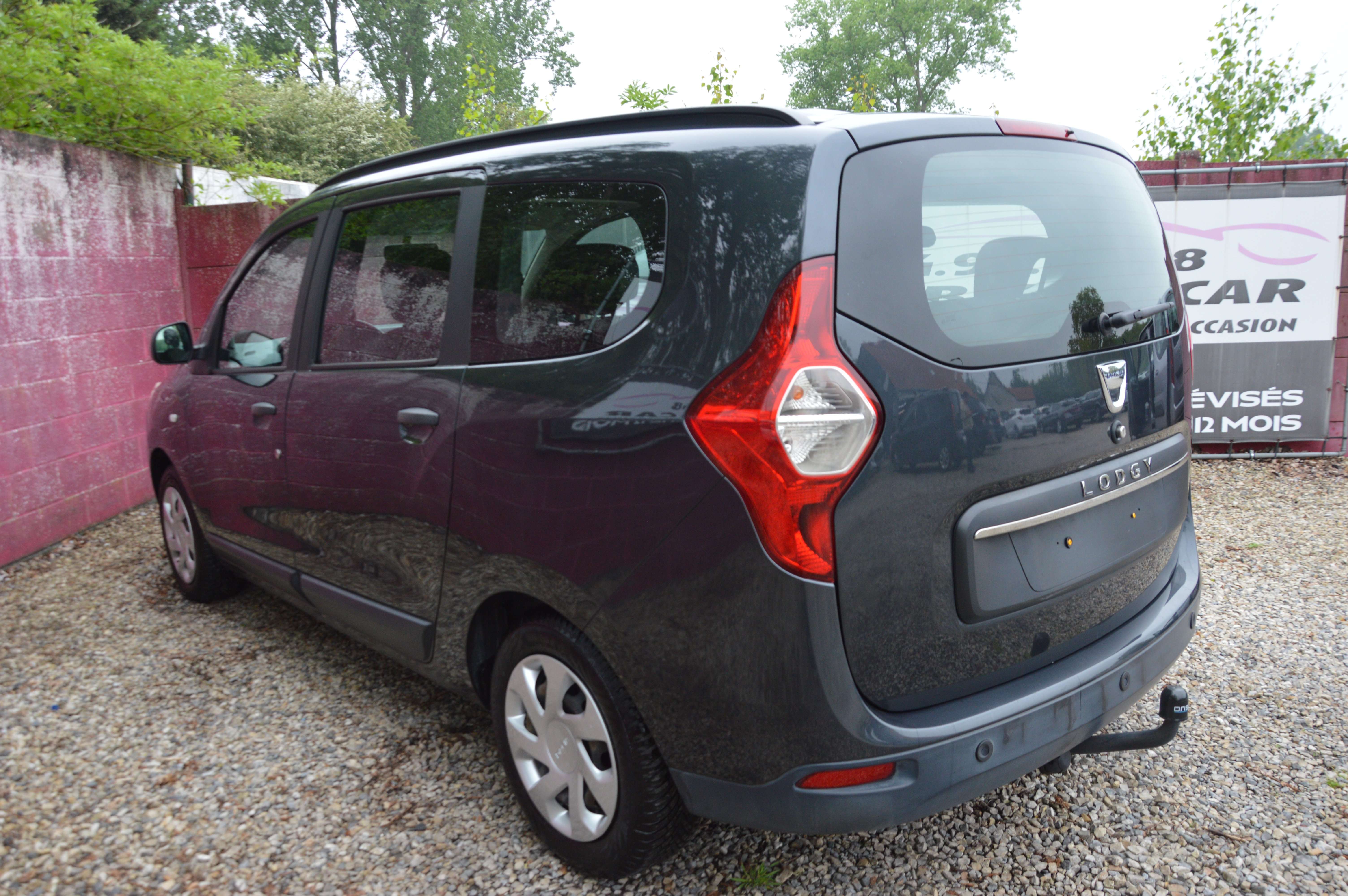 Dacia Lodgy 1.6i Laureat 7pl SENS AV/AR CLIM 72.521KM