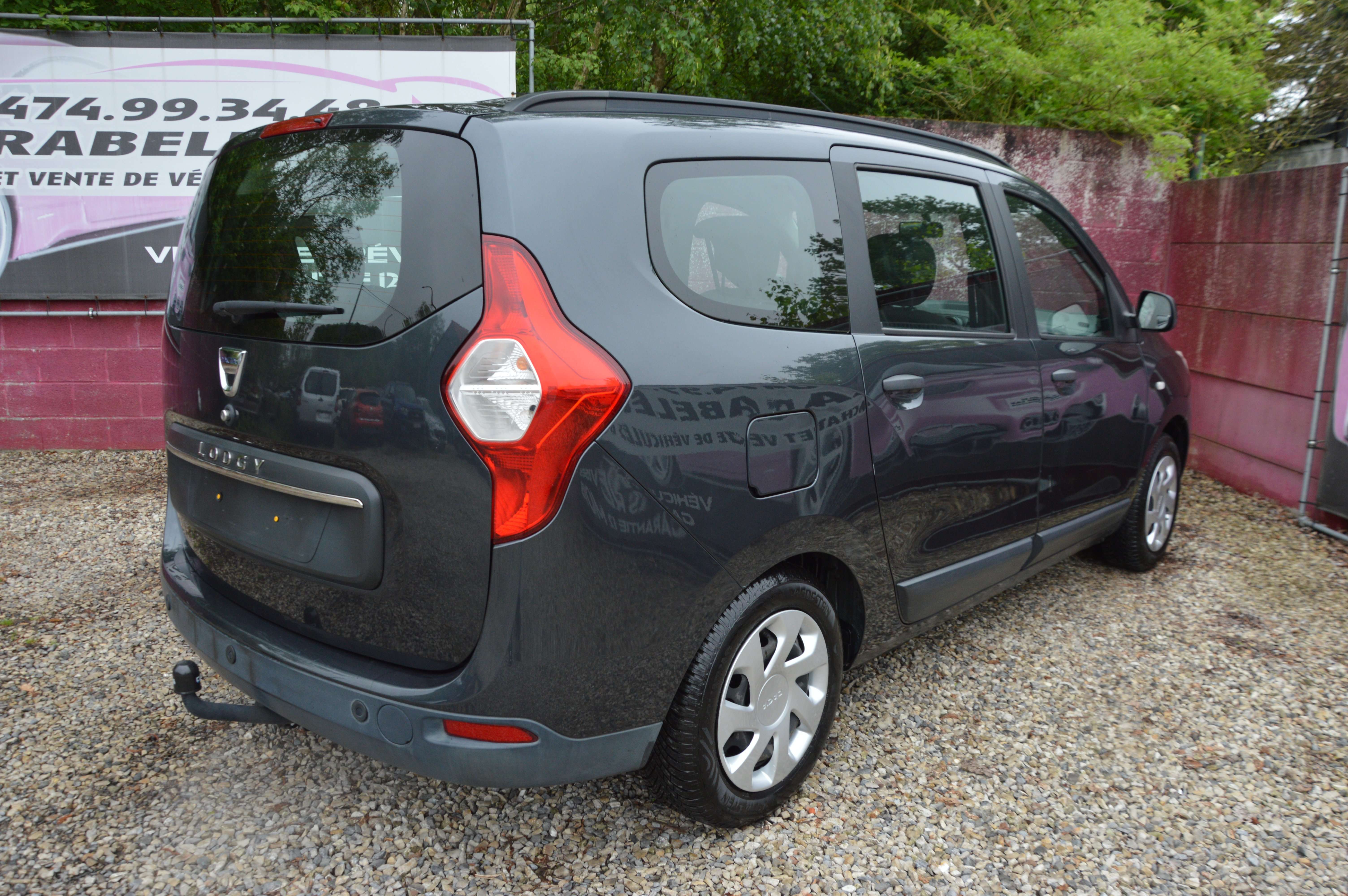 Dacia Lodgy 1.6i Laureat 7pl SENS AV/AR CLIM 72.521KM